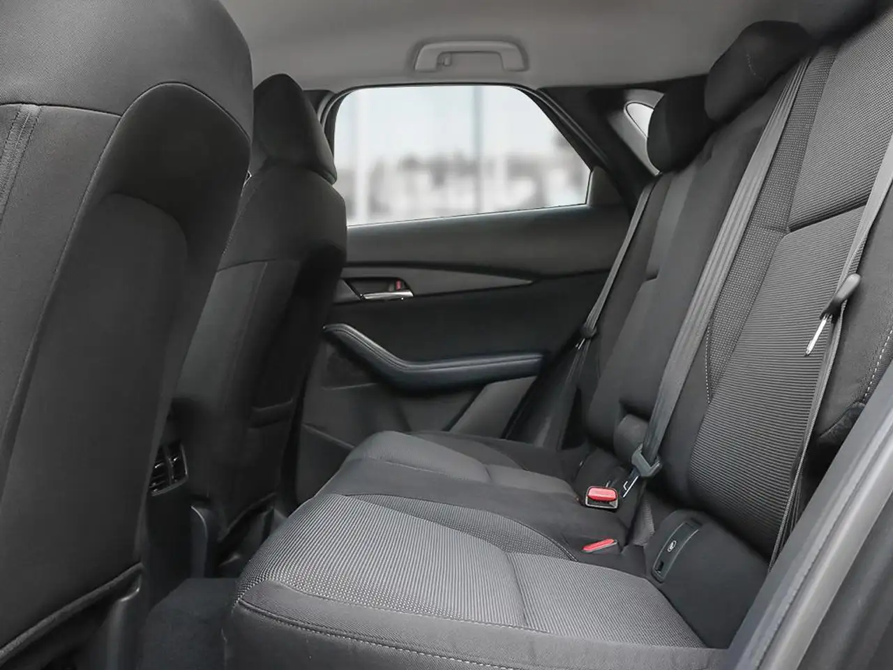 Mazda CX-30 снимка Mazda CX-30