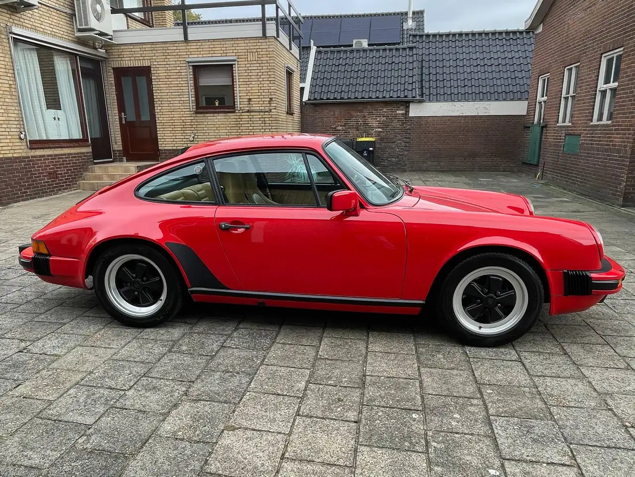 Porsche 911 Carrera 3.2 Coupé, foto 8