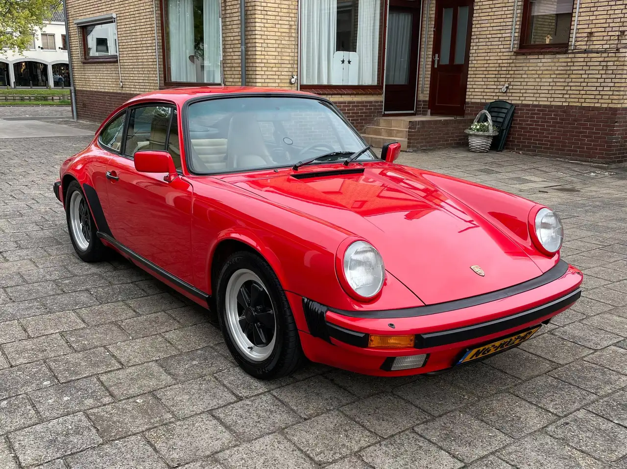 Porsche 911 Carrera 3.2 Coupé, foto 2