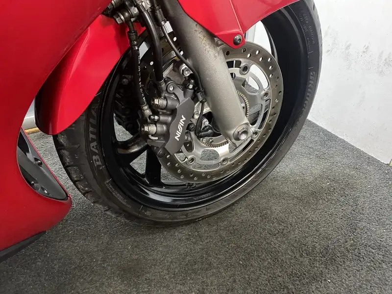 Honda ST 1300 - foto 6