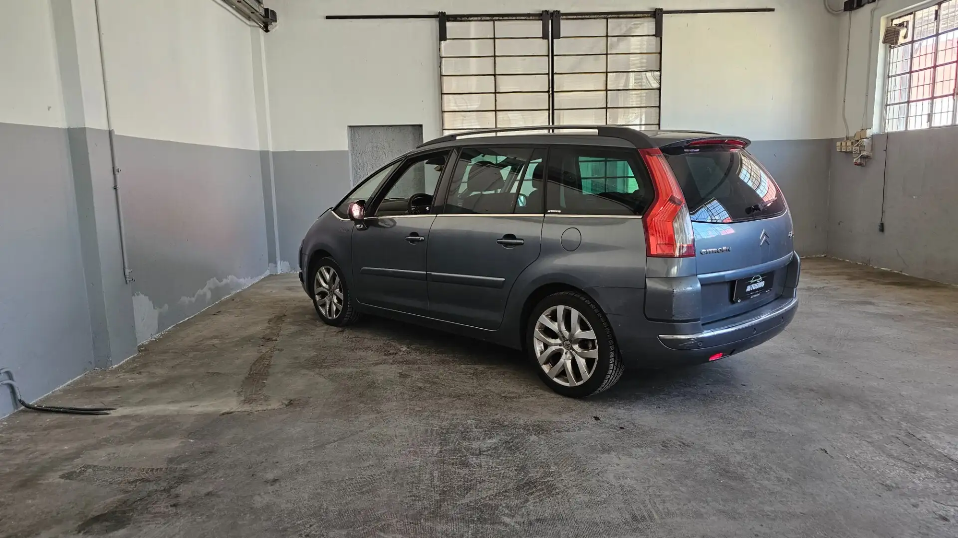 Citroen C4 Grand Picasso 2.0 HDi 138 FAP CMP6 Perfect N1 Silber - 2
