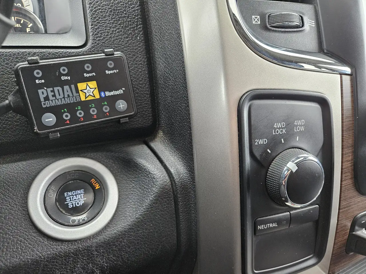 RAM 3500 снимка RAM 3500