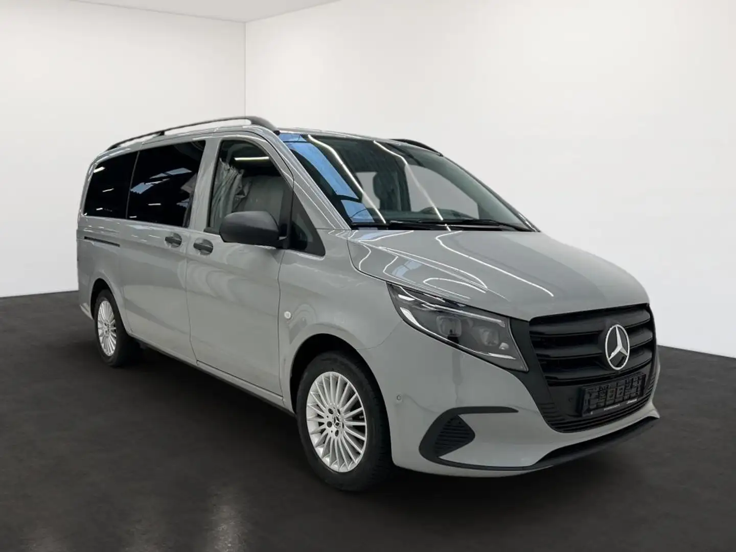 Mercedes-Benz Vito 119 Tourer/PRO/MOPF/Navi/MBUX/Totw/Cam/Temp Grigio - 2