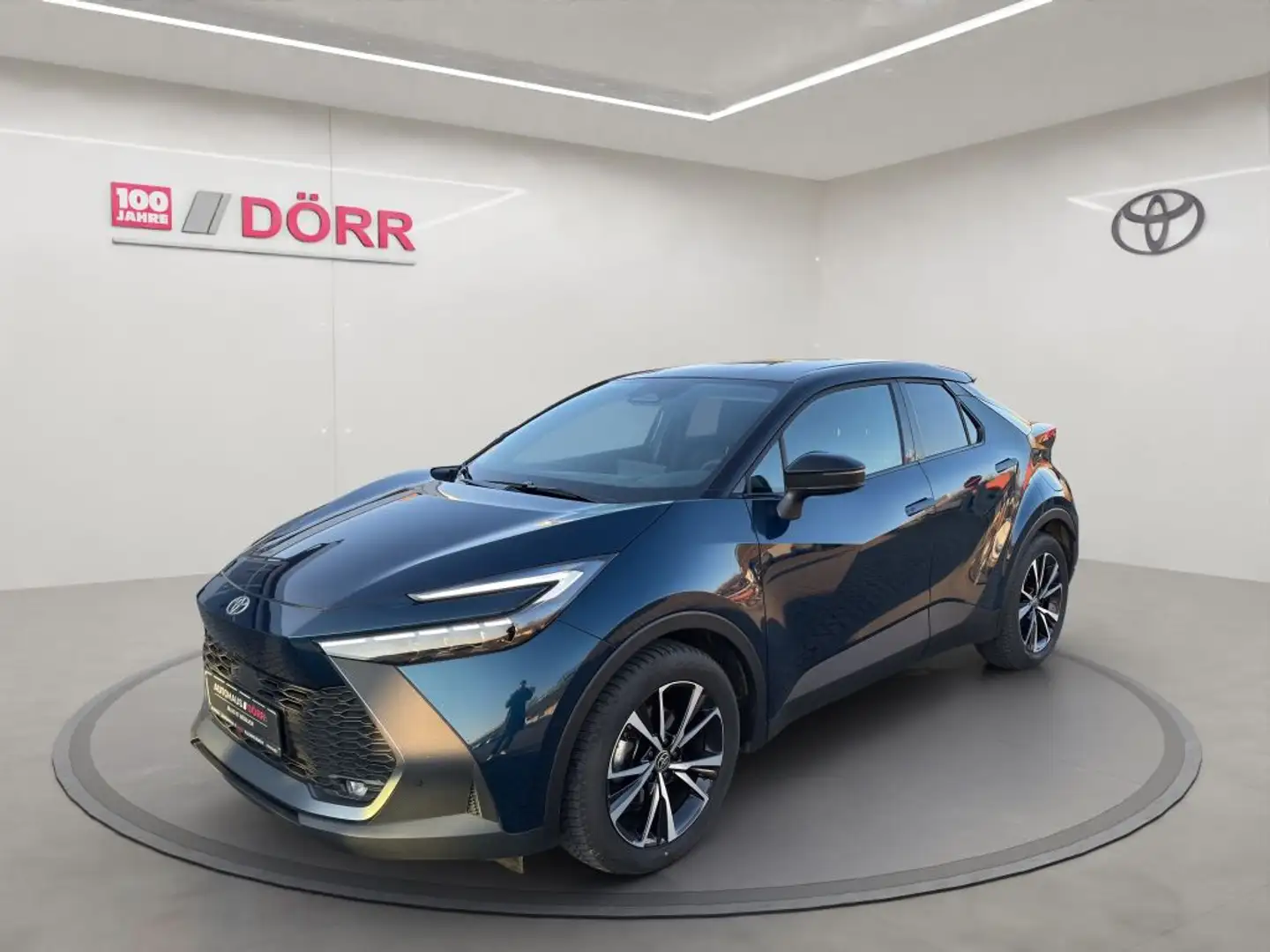 Toyota C-HR 1.8 Hybrid Team D | Technik Paket Зелений - 1