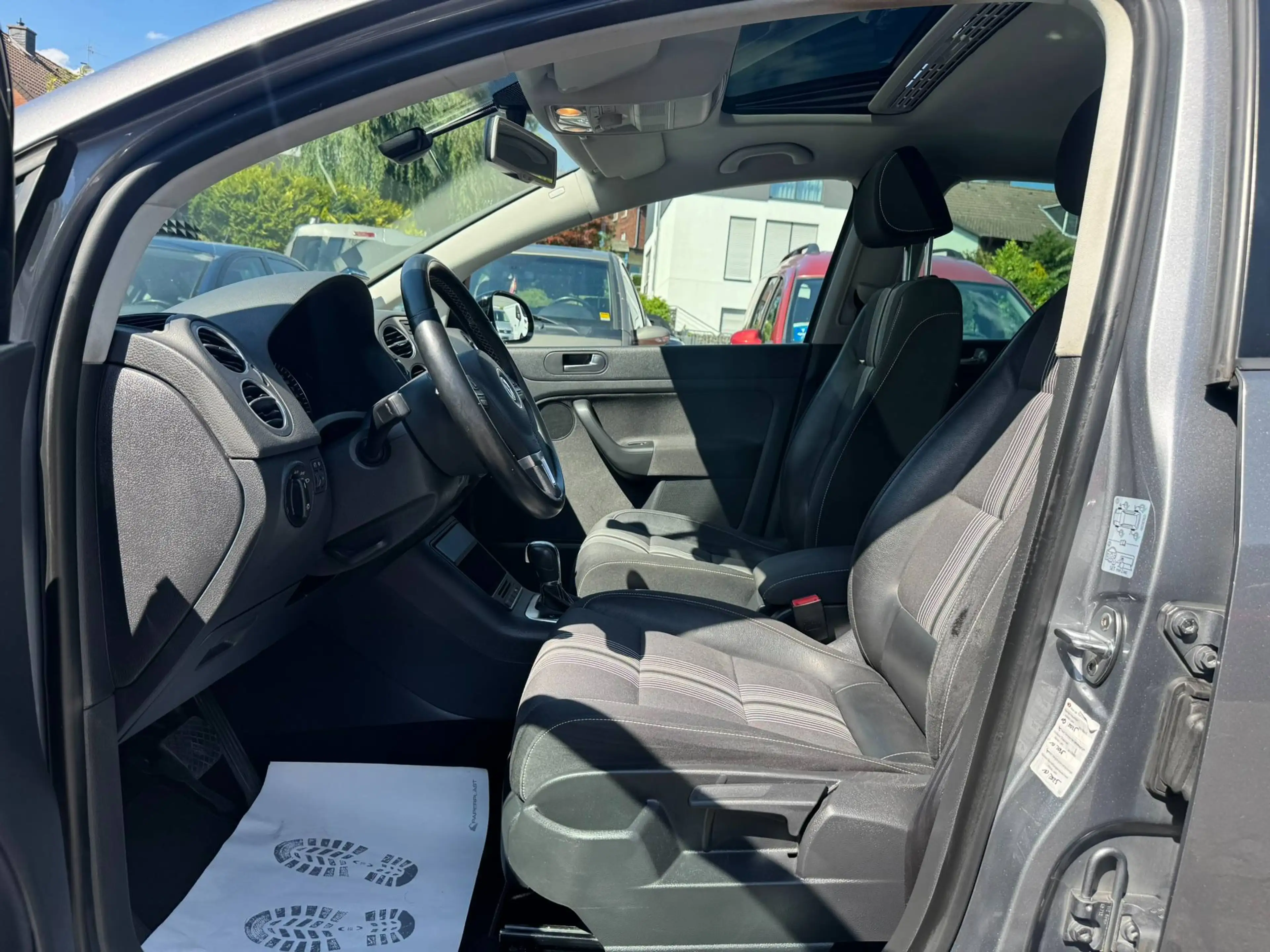 Volkswagen Golf Plus Match/Automatik/Schiebedach/PDC — photo 25