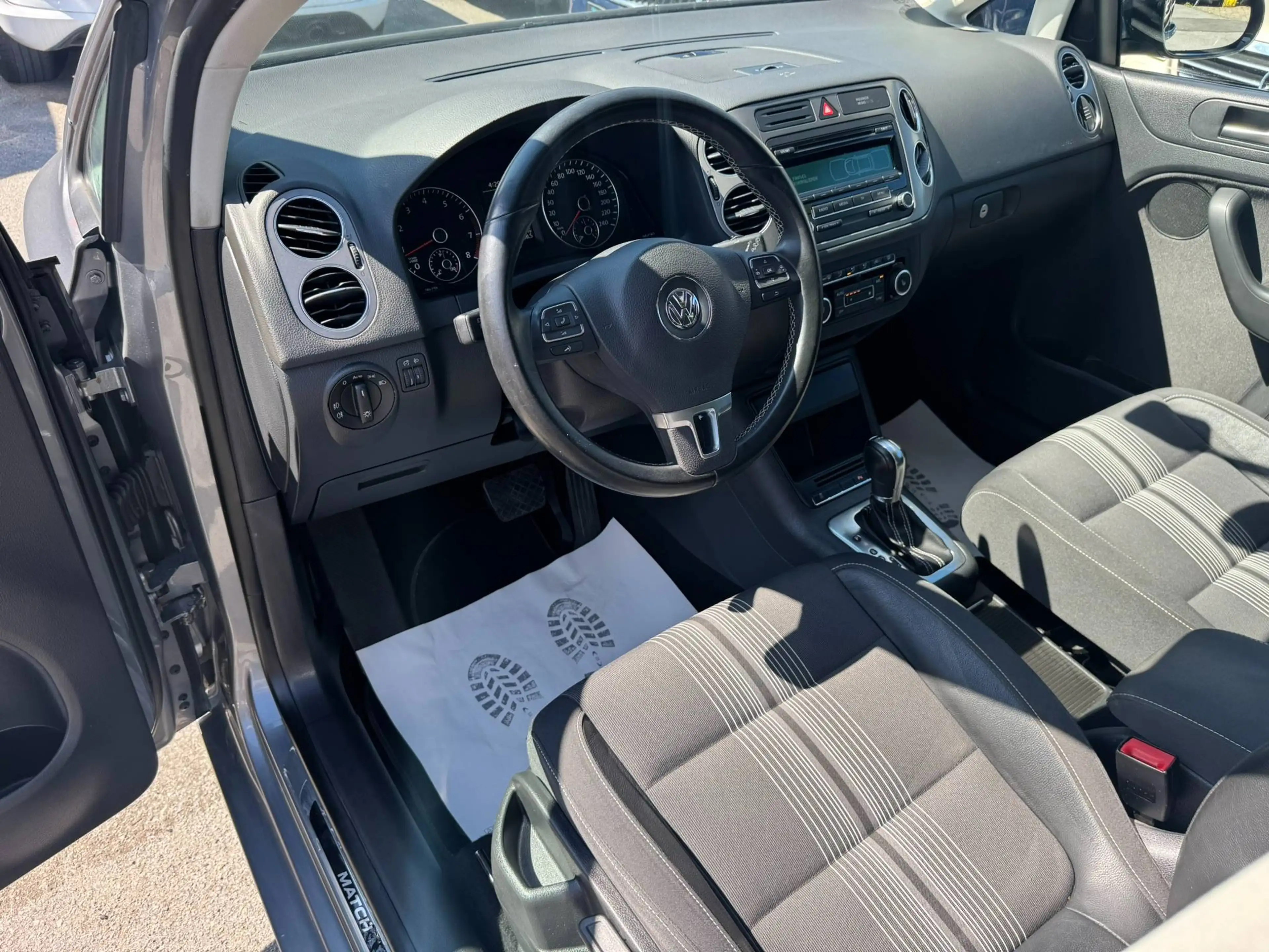 Volkswagen Golf Plus Match/Automatik/Schiebedach/PDC — photo 22