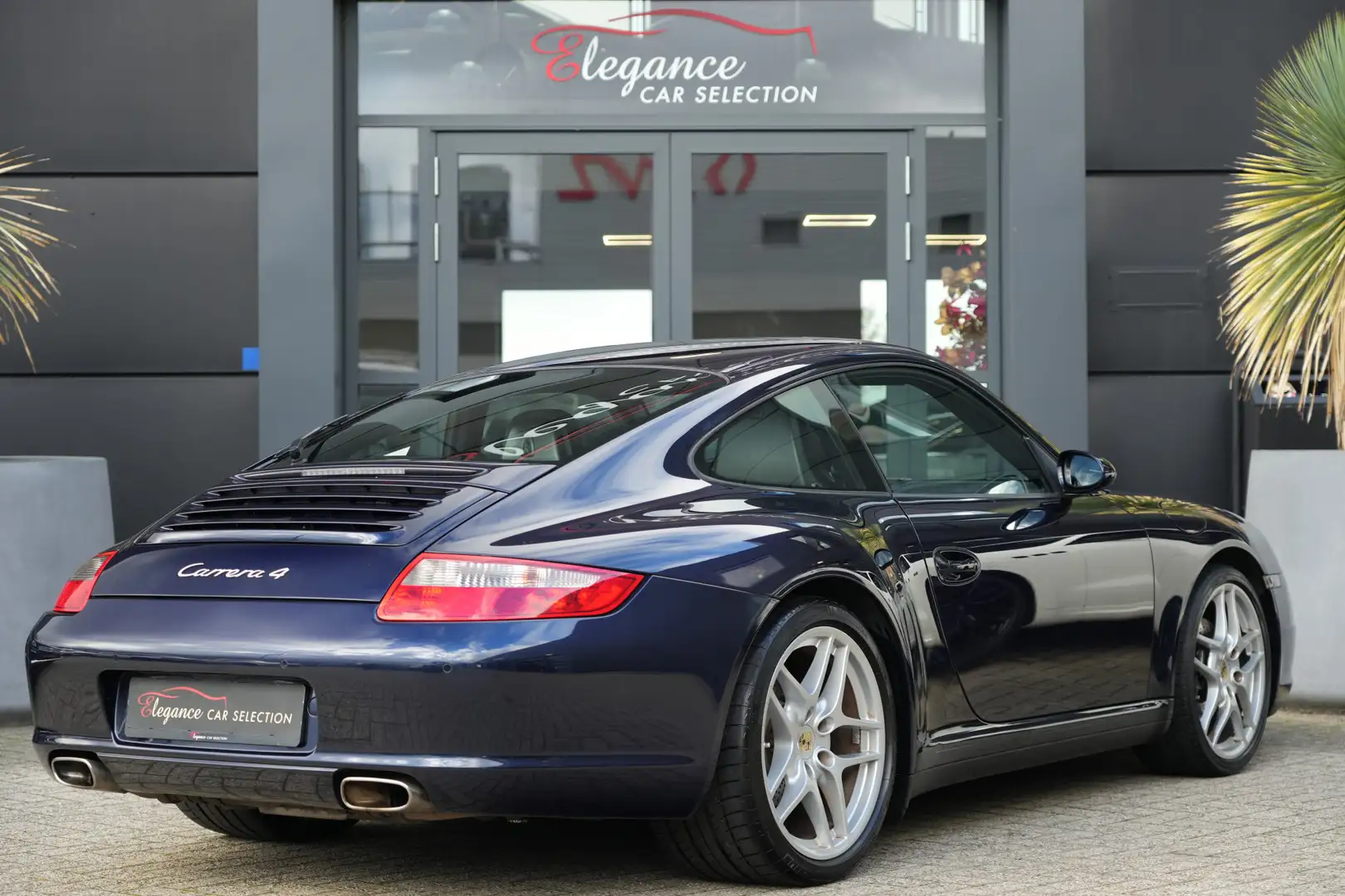 Porsche 997 3.6 Carrera 4 325pk Schuifdak/Navigatie/Leder Modrá - 2