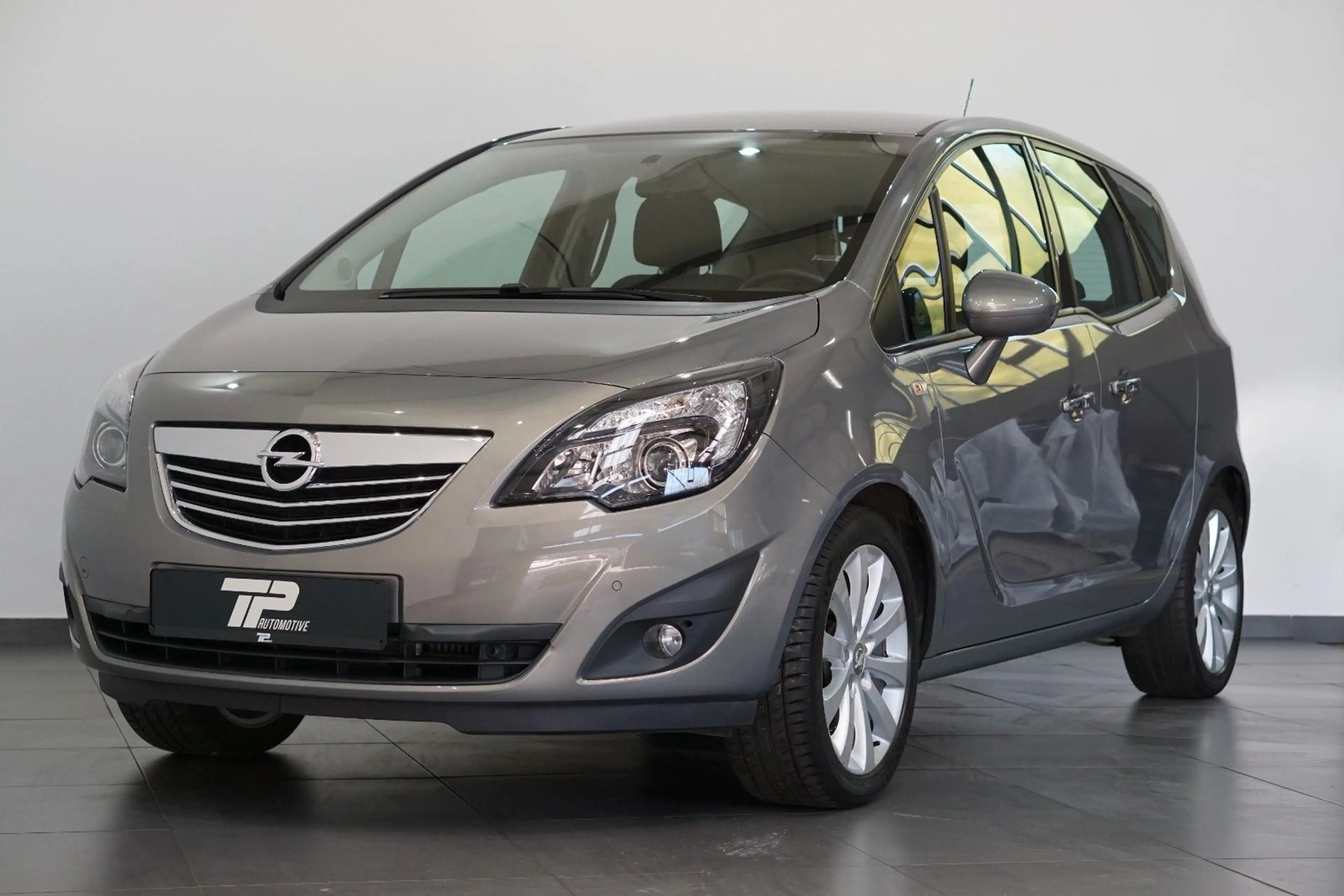 Opel Meriva 1.4 Turbo Innovation *Teilleder *Sitzheiz