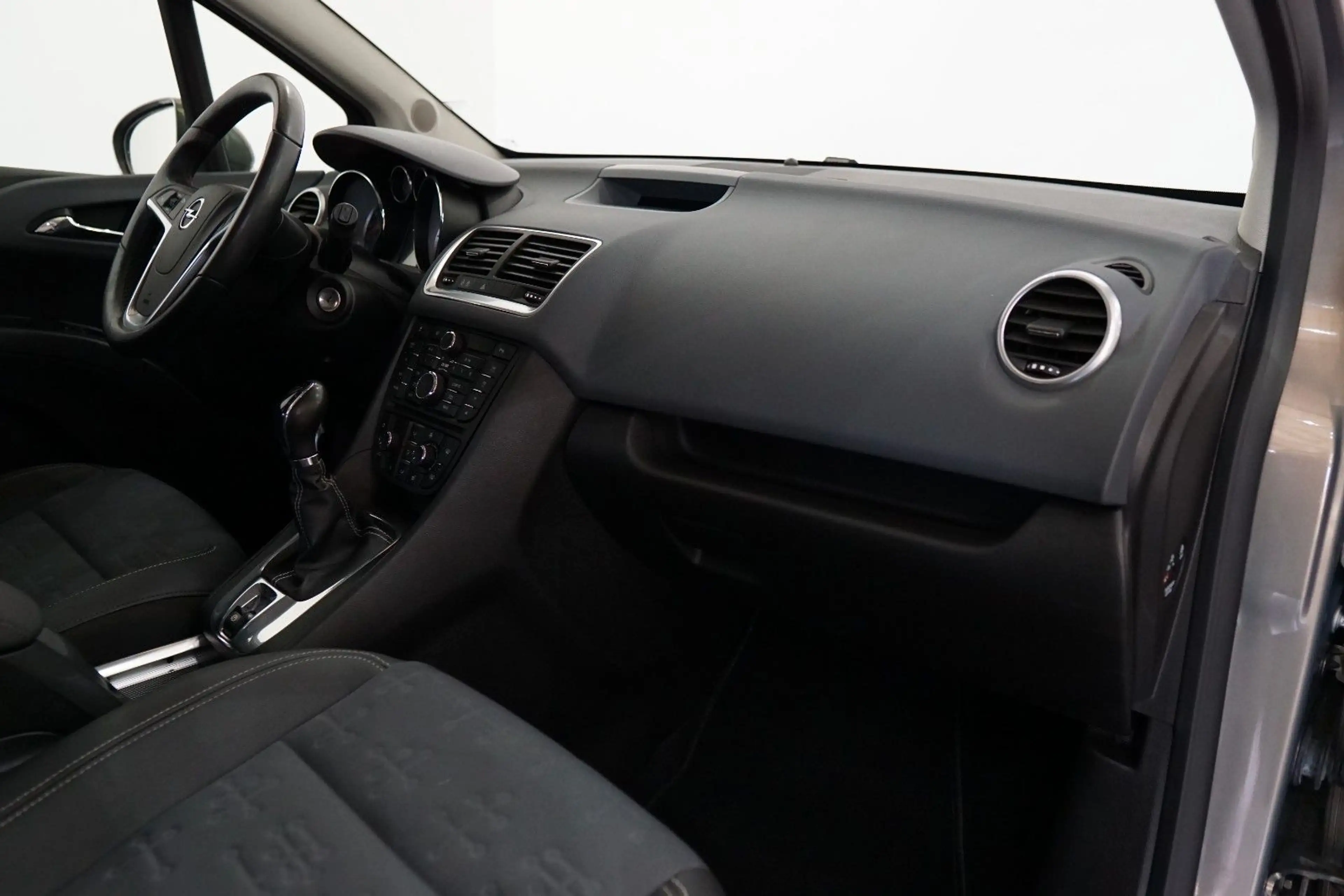 Opel Meriva 1.4 Turbo Innovation *Teilleder *Sitzheiz — photo 12