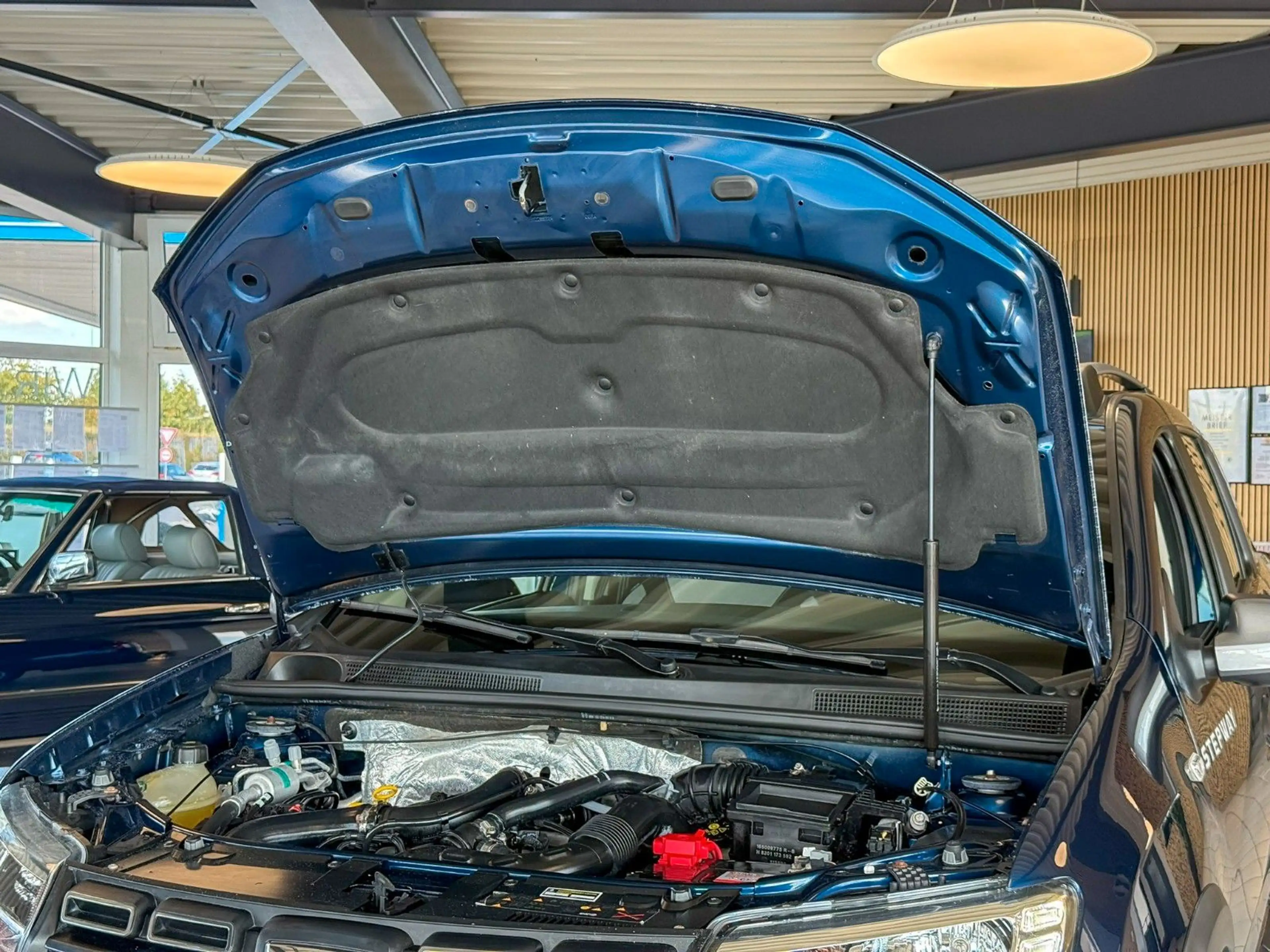 Dacia Logan MCV II Kombi Stepway | Kamera | Klimaauto. — photo 40