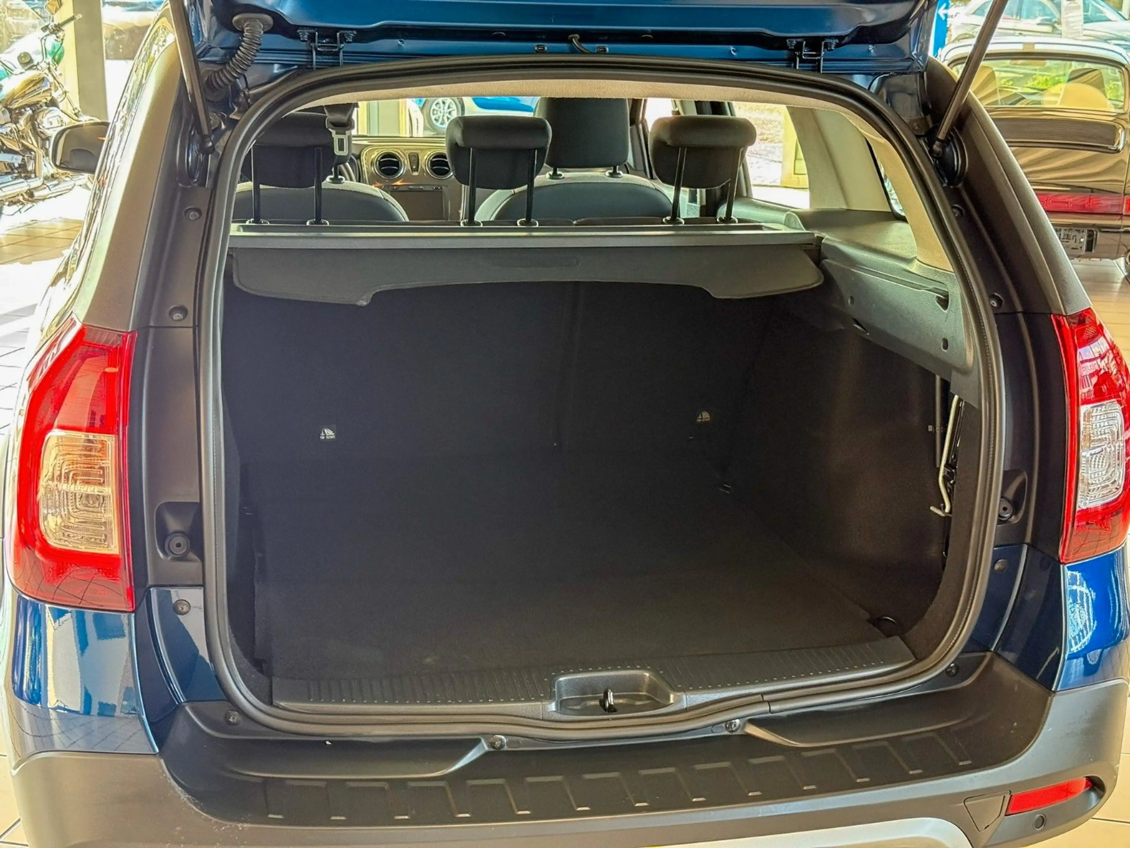 Dacia Logan MCV II Kombi Stepway | Kamera | Klimaauto. — photo 17