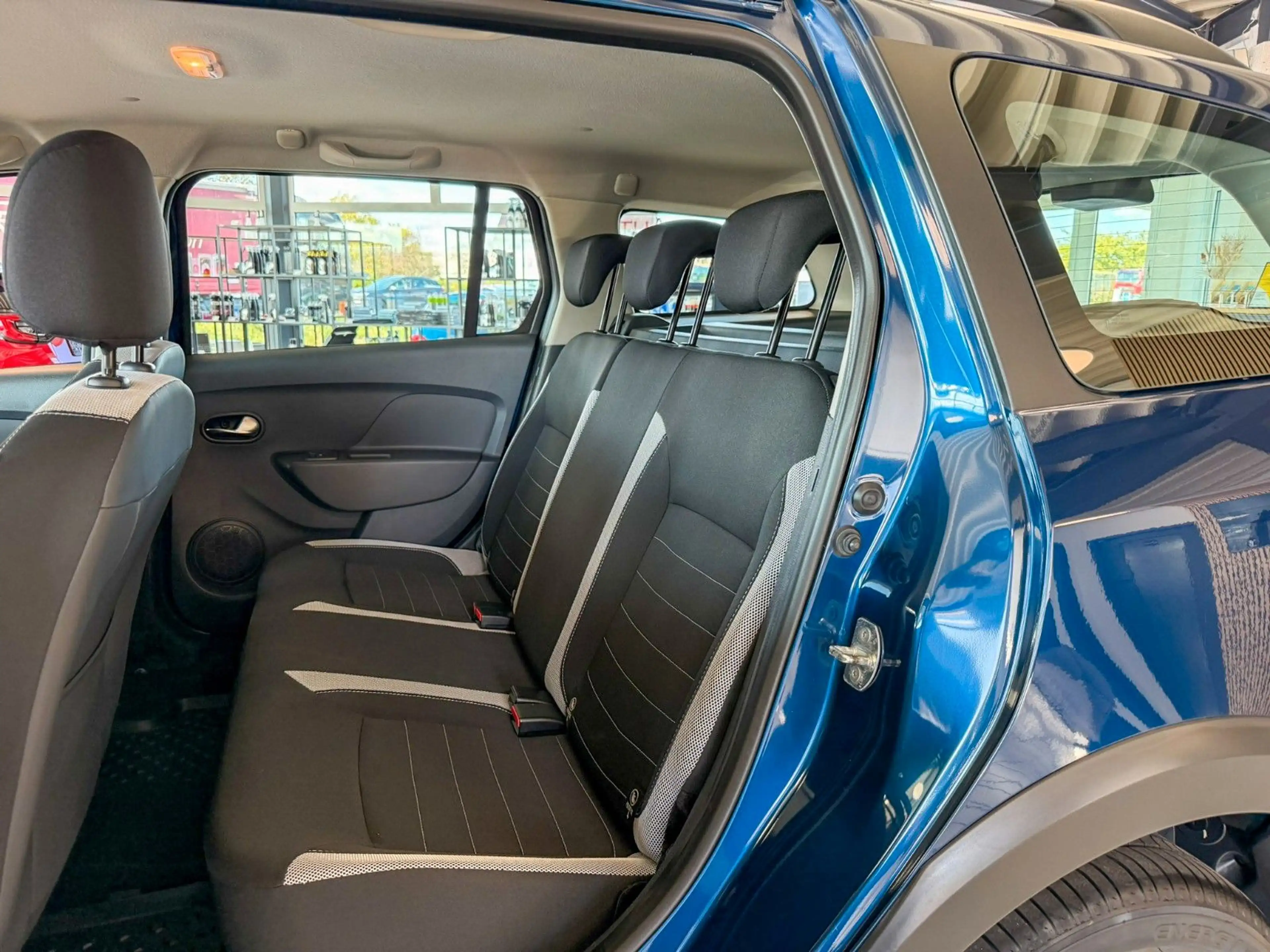 Dacia Logan MCV II Kombi Stepway | Kamera | Klimaauto. — photo 14