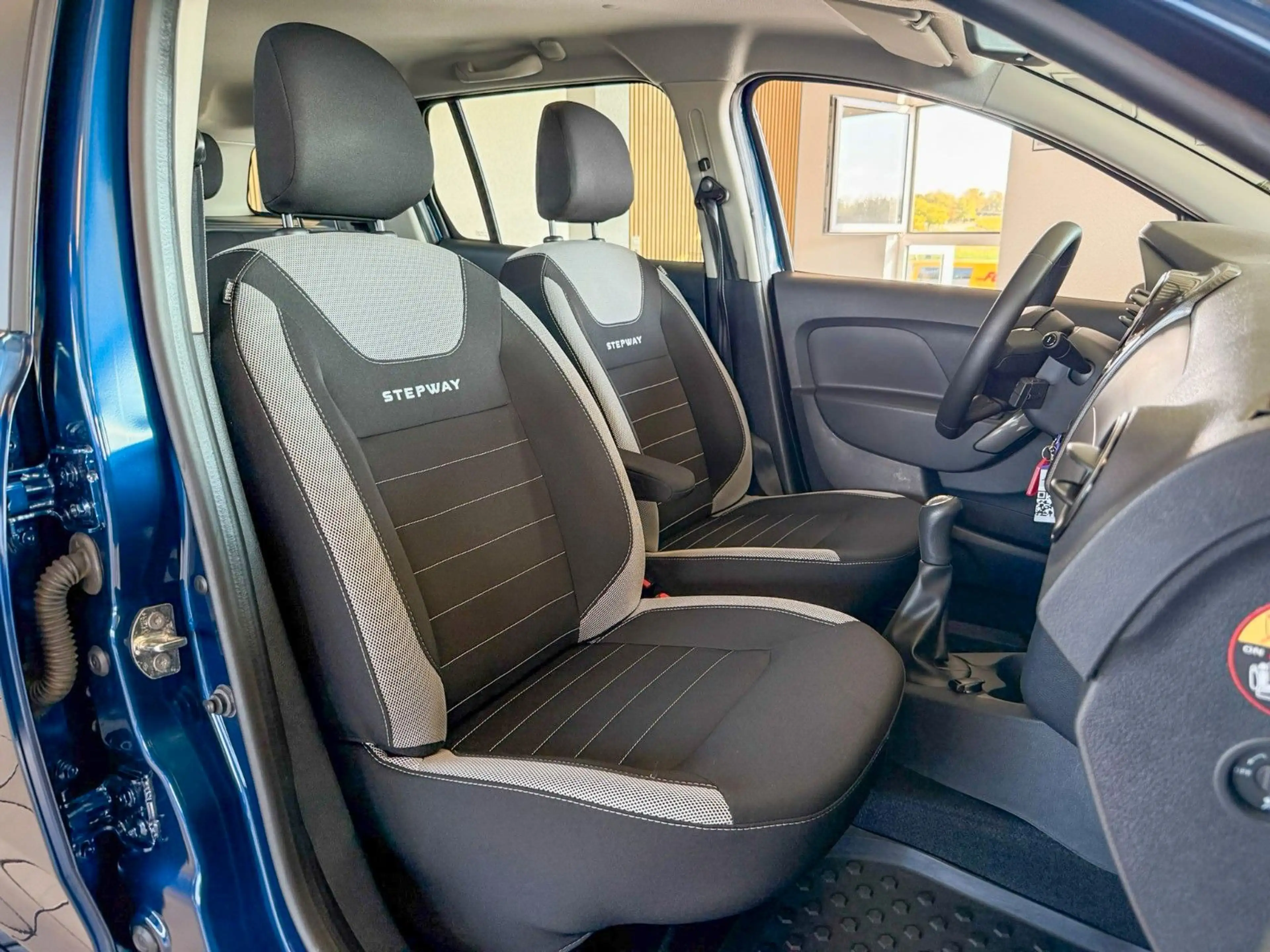 Dacia Logan MCV II Kombi Stepway | Kamera | Klimaauto. — photo 21