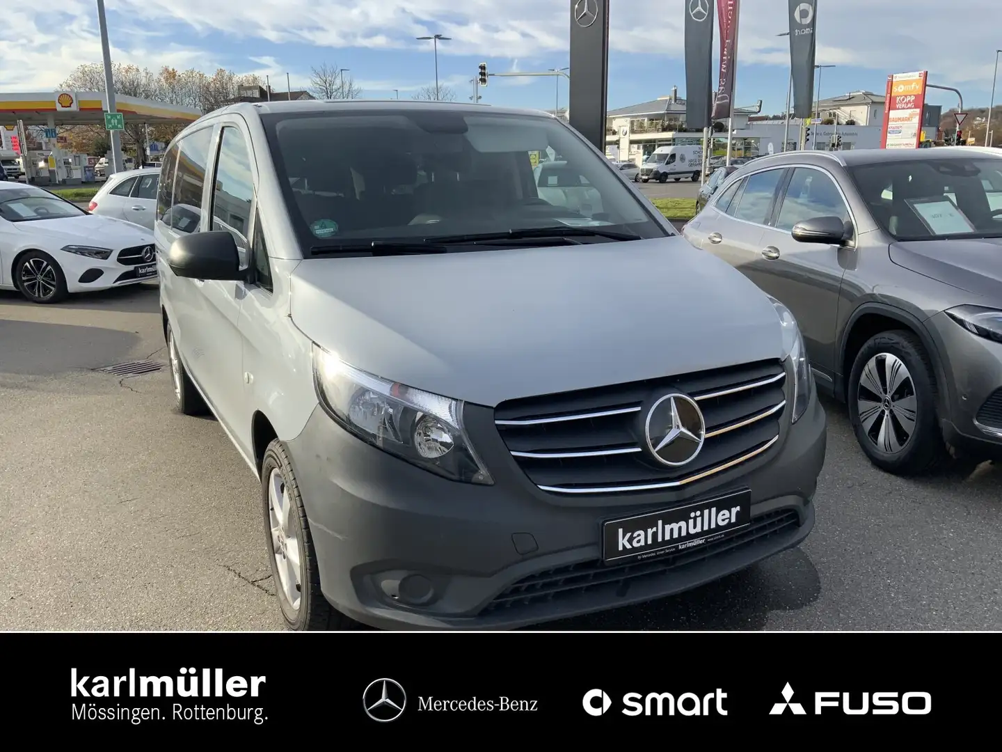 Mercedes-Benz Vito Vito 116CDI 4x4 Tourer L +AHK+Navi+RfK+DAB+8Sitz Grau - 1