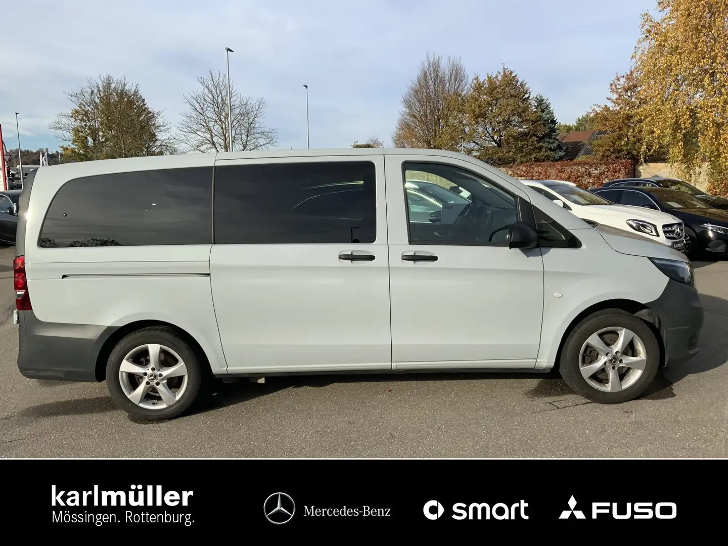 Mercedes-Benz Vito Vito 116CDI 4x4 Tourer L +AHK+Navi+RfK+DAB+8Sitz Grau - 2