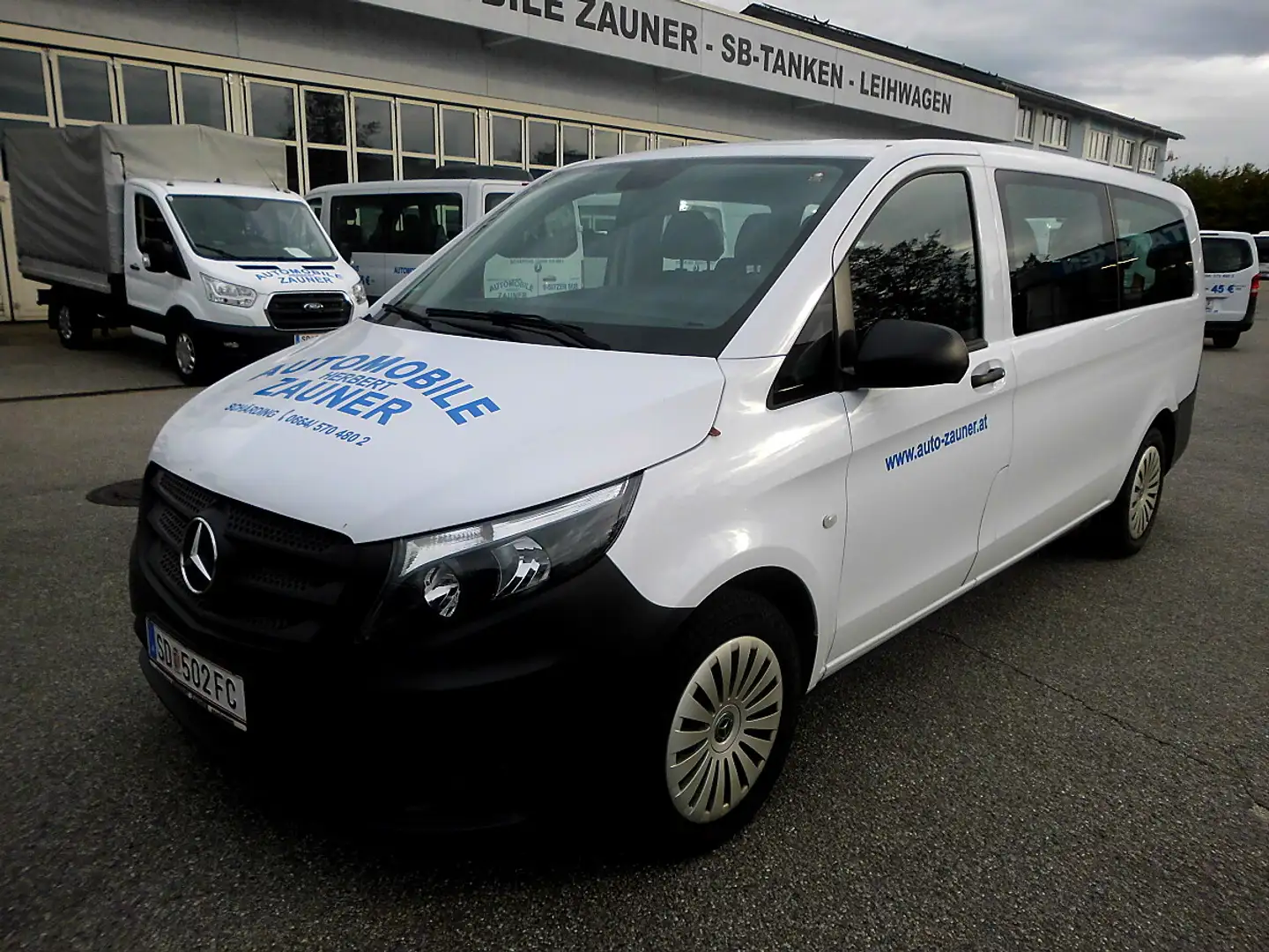 Mercedes-Benz Vito Tourer 116 CDI extralang PRO Aut. Weiß - 1