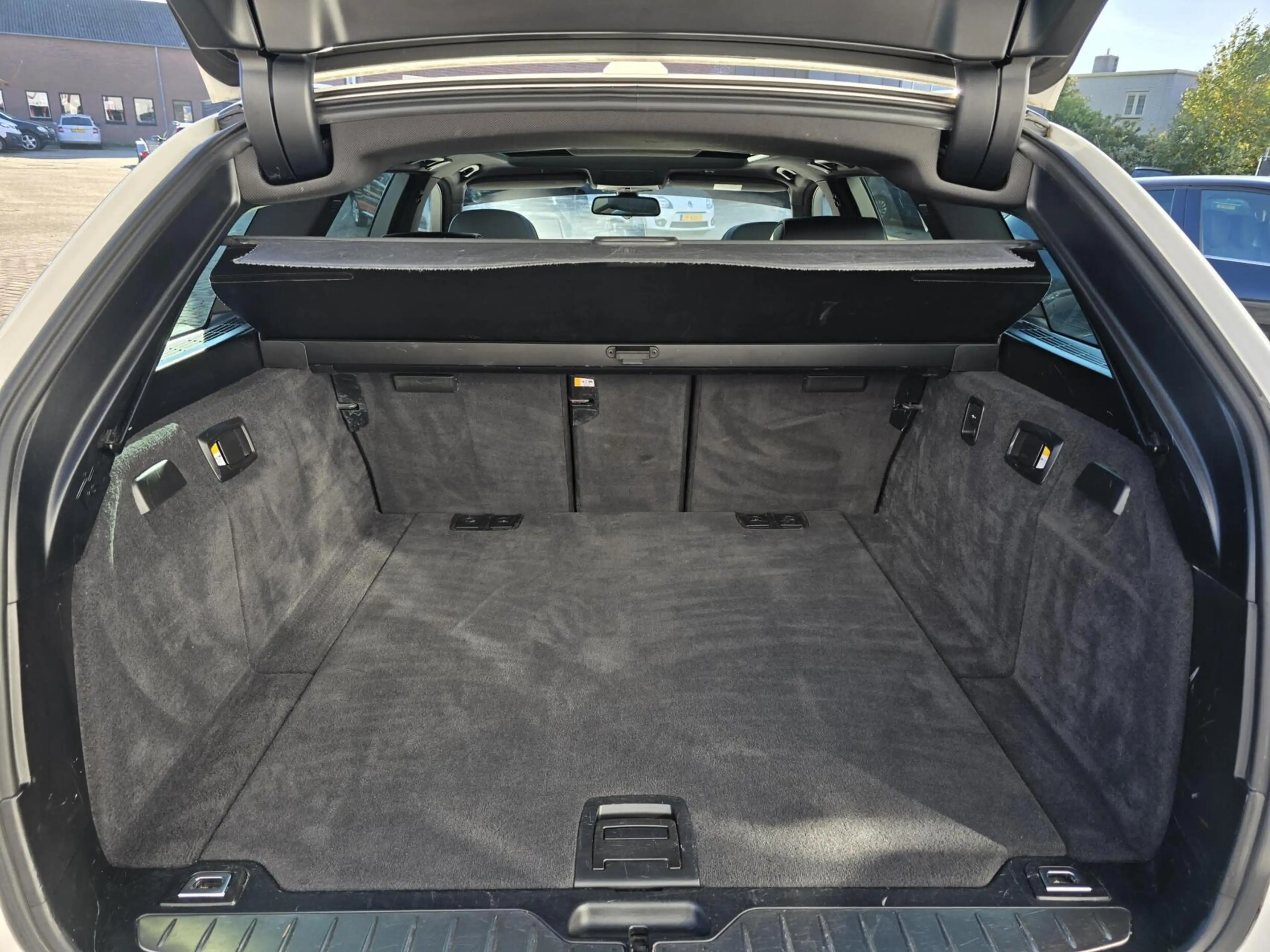 BMW 520 5-serie Touring 520i High Executive Pano/LED/M-spo — photo 6