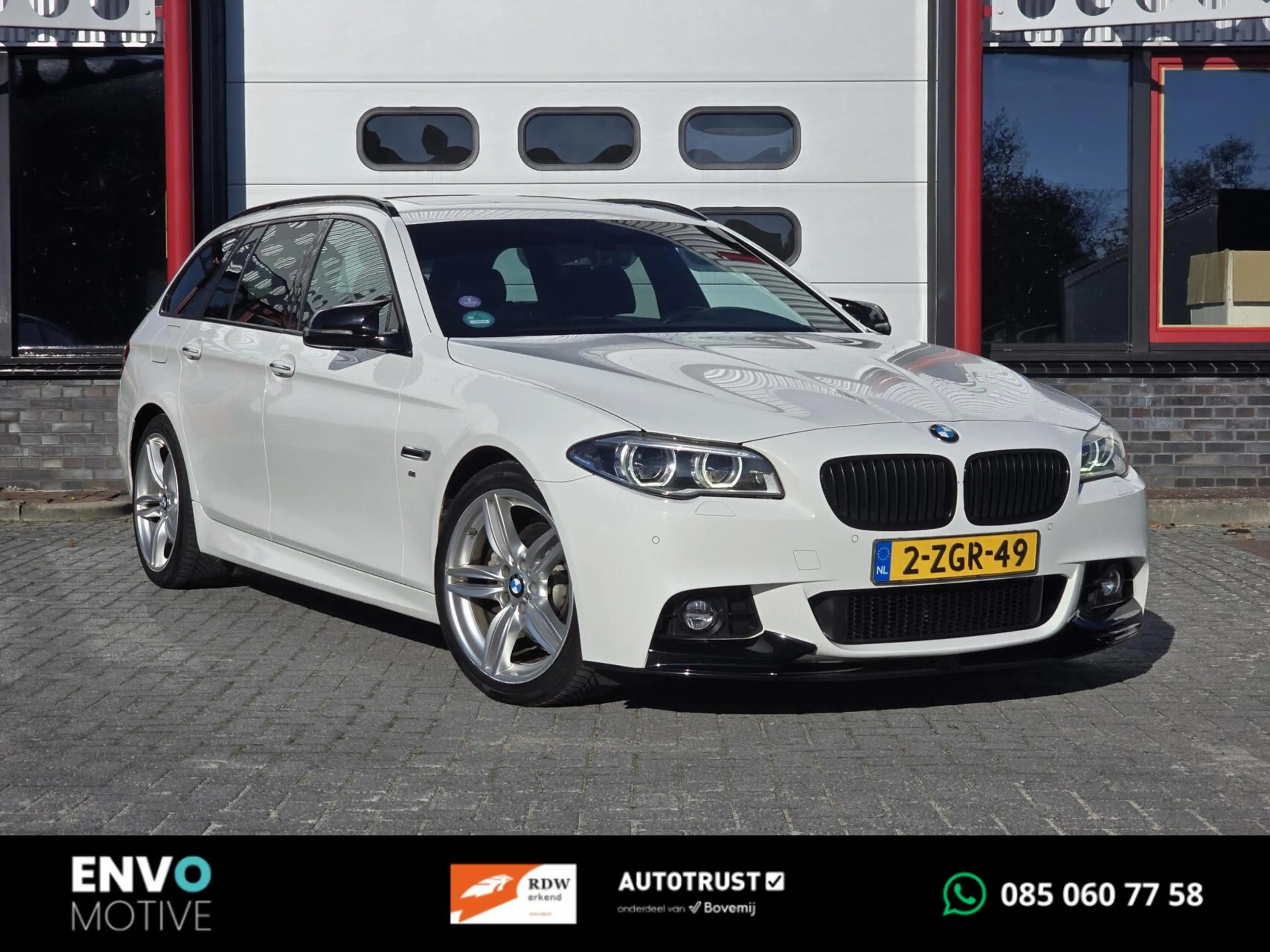 BMW 520 5-serie Touring 520i High Executive Pano/LED/M-spo