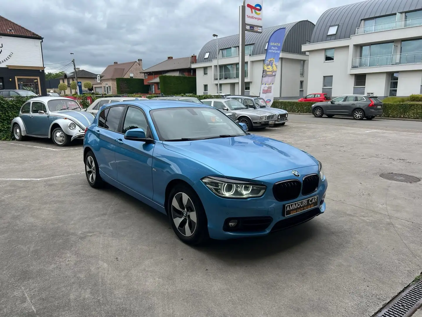 BMW 118 118iA JOY Edition Bleu - 2