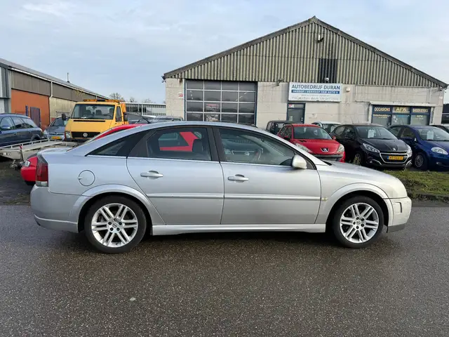 Opel Vectra view 14