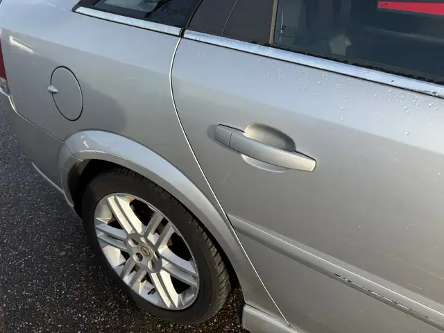 Opel Vectra view 11