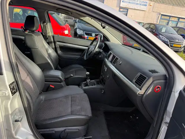Opel Vectra view 15