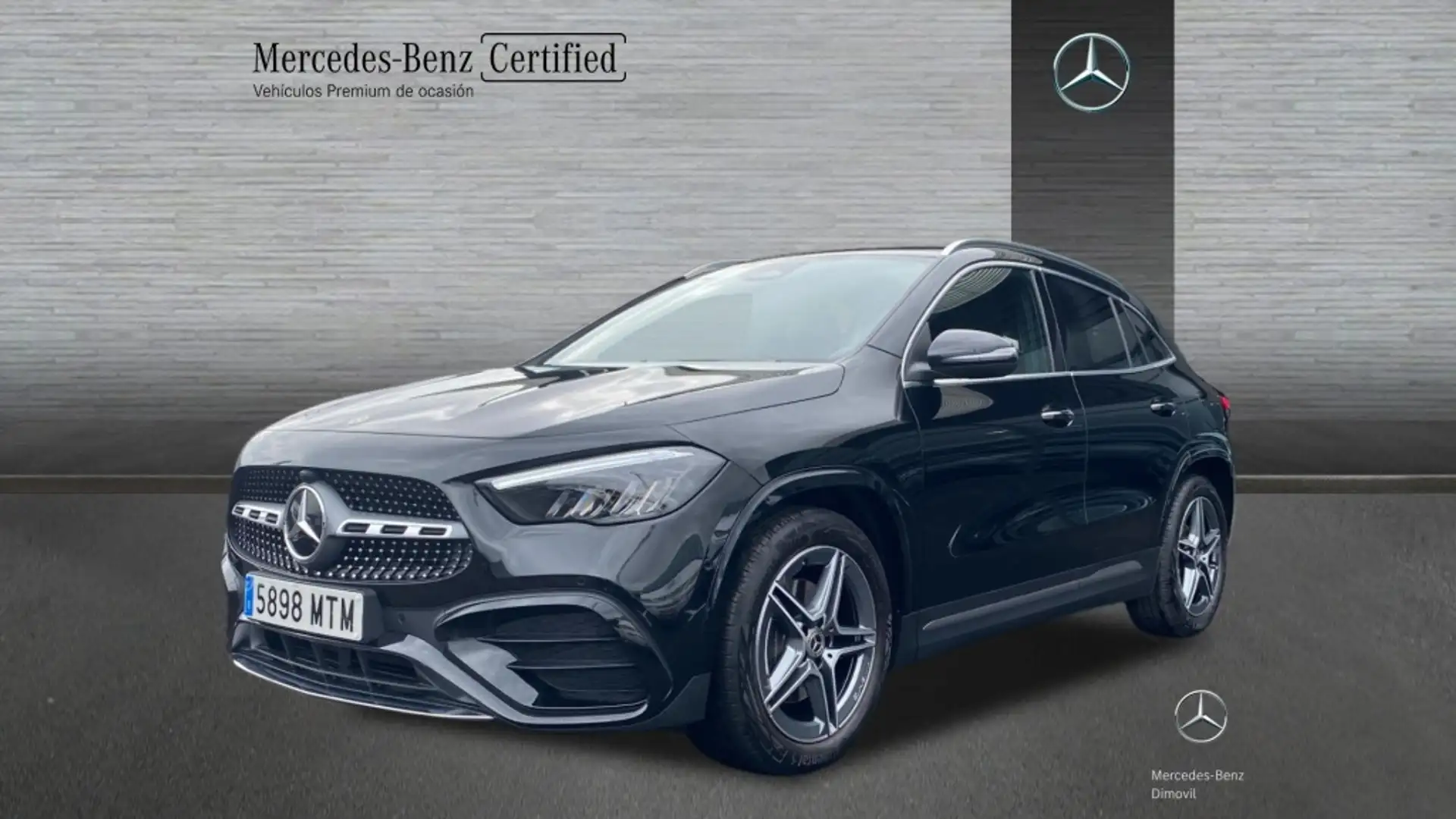 Mercedes-Benz GLA 200 -CLASS D Noir - 1