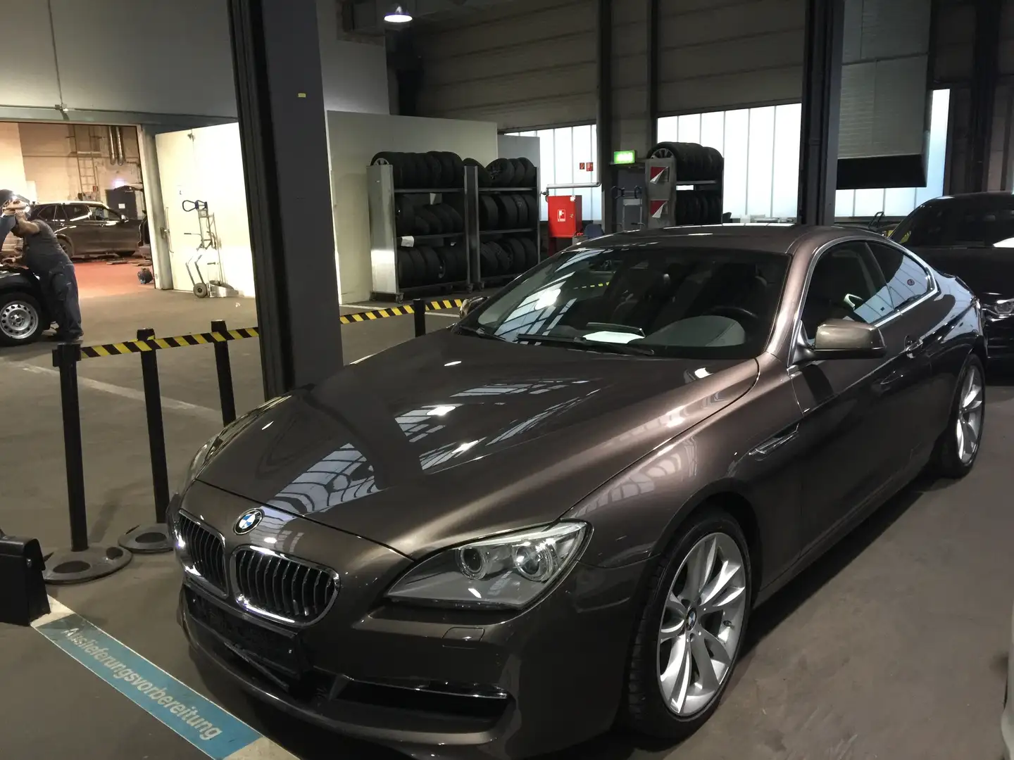 BMW 640 640i Coupe Brown - 2
