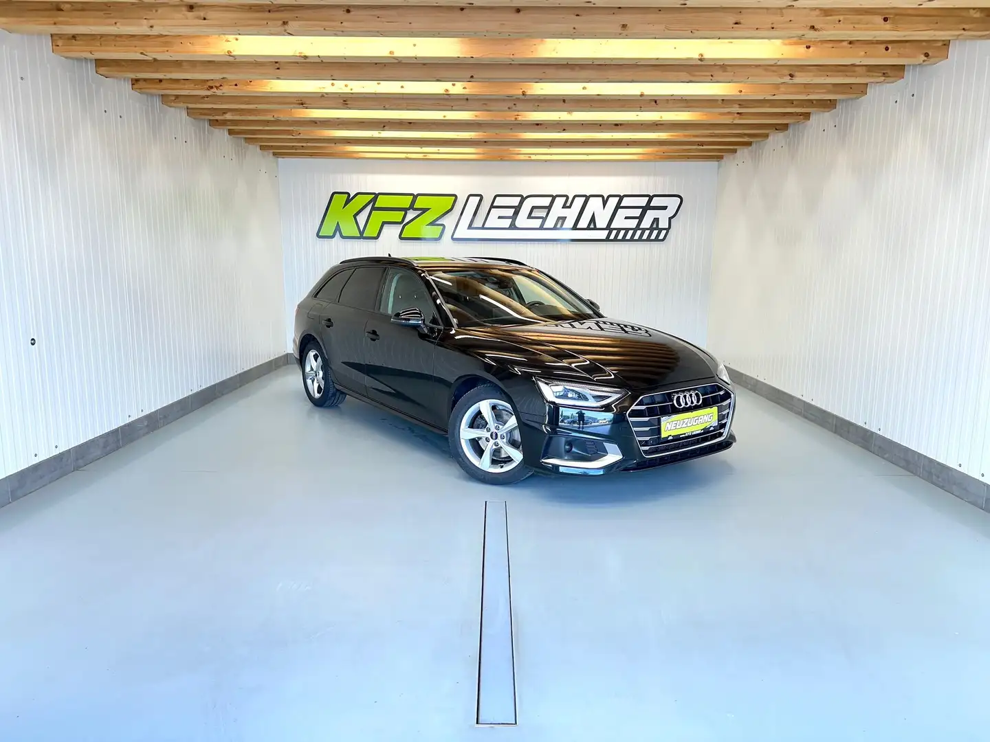 Audi A4 Avant 35 TDI S-tronic "LED*SITZH*NAVI*ACC" Schwarz - 1