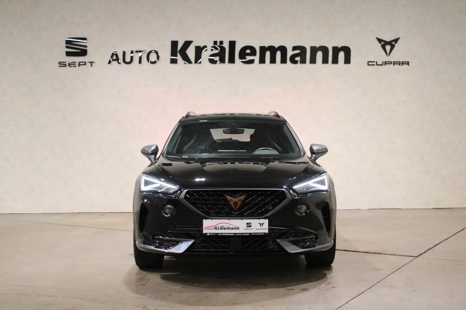 CUPRA Formentor VZ e-Hybrid 180kW*Navi*AHK*Kamera* Schwarz - 2