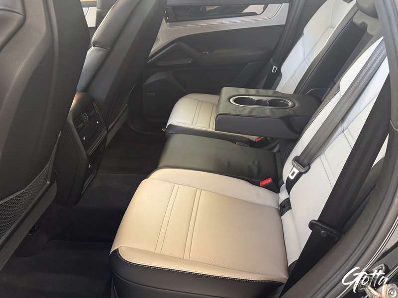 Photo du véhicule Porsche Cayenne