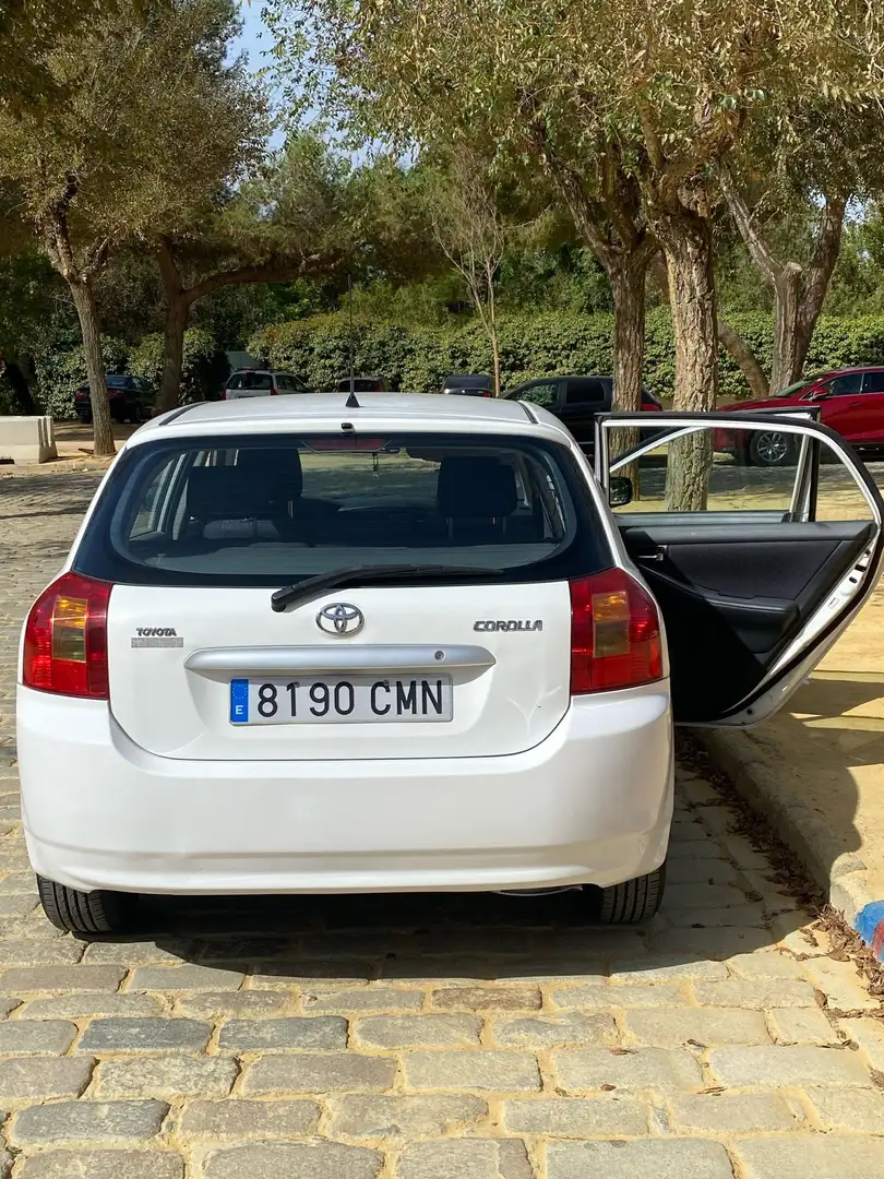 Toyota Corolla 1.4 Sol - 2