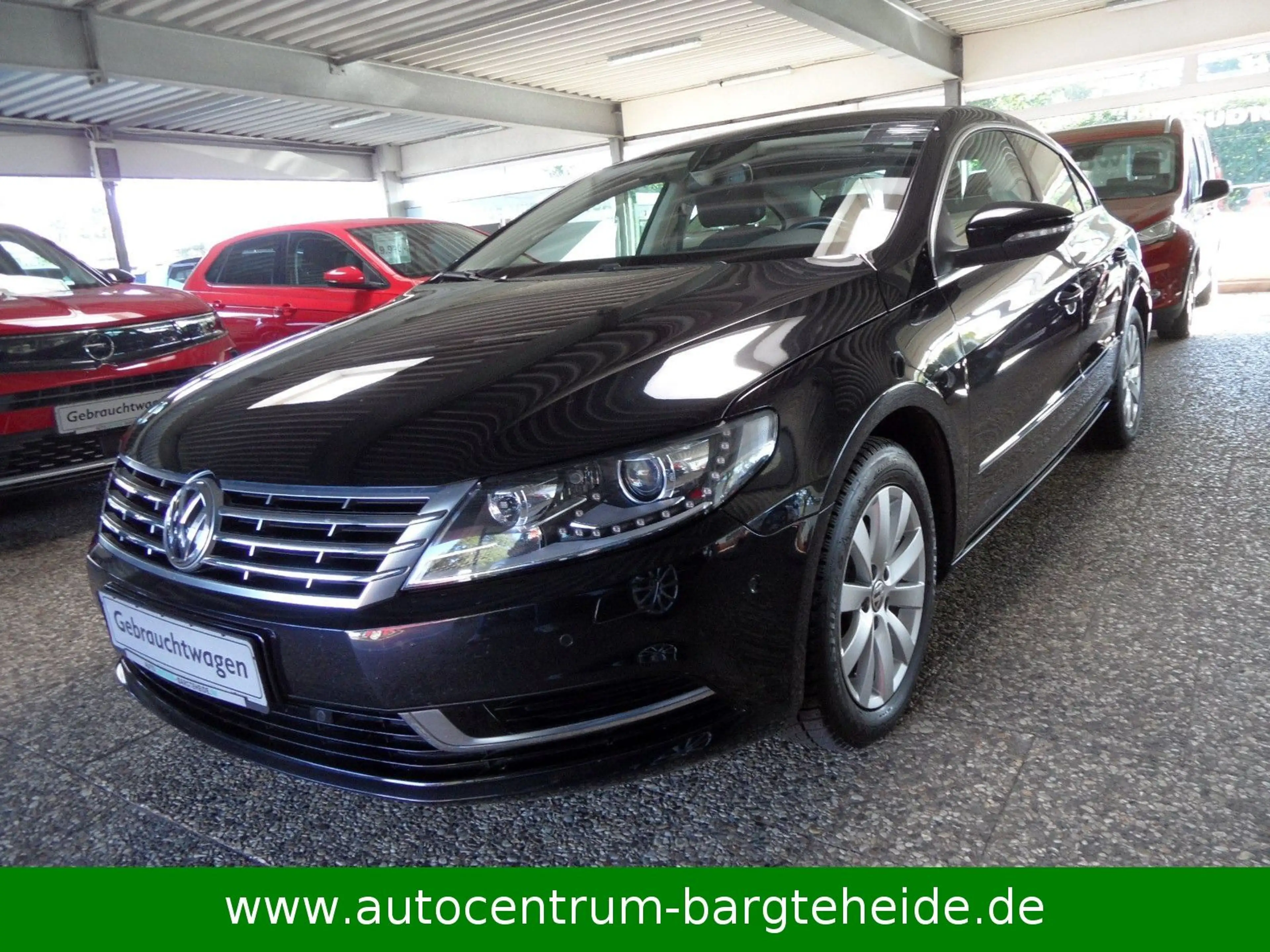 Volkswagen CC 2.0 TDi BMT Aut. NAVI+XENON+2.HD — photo 3