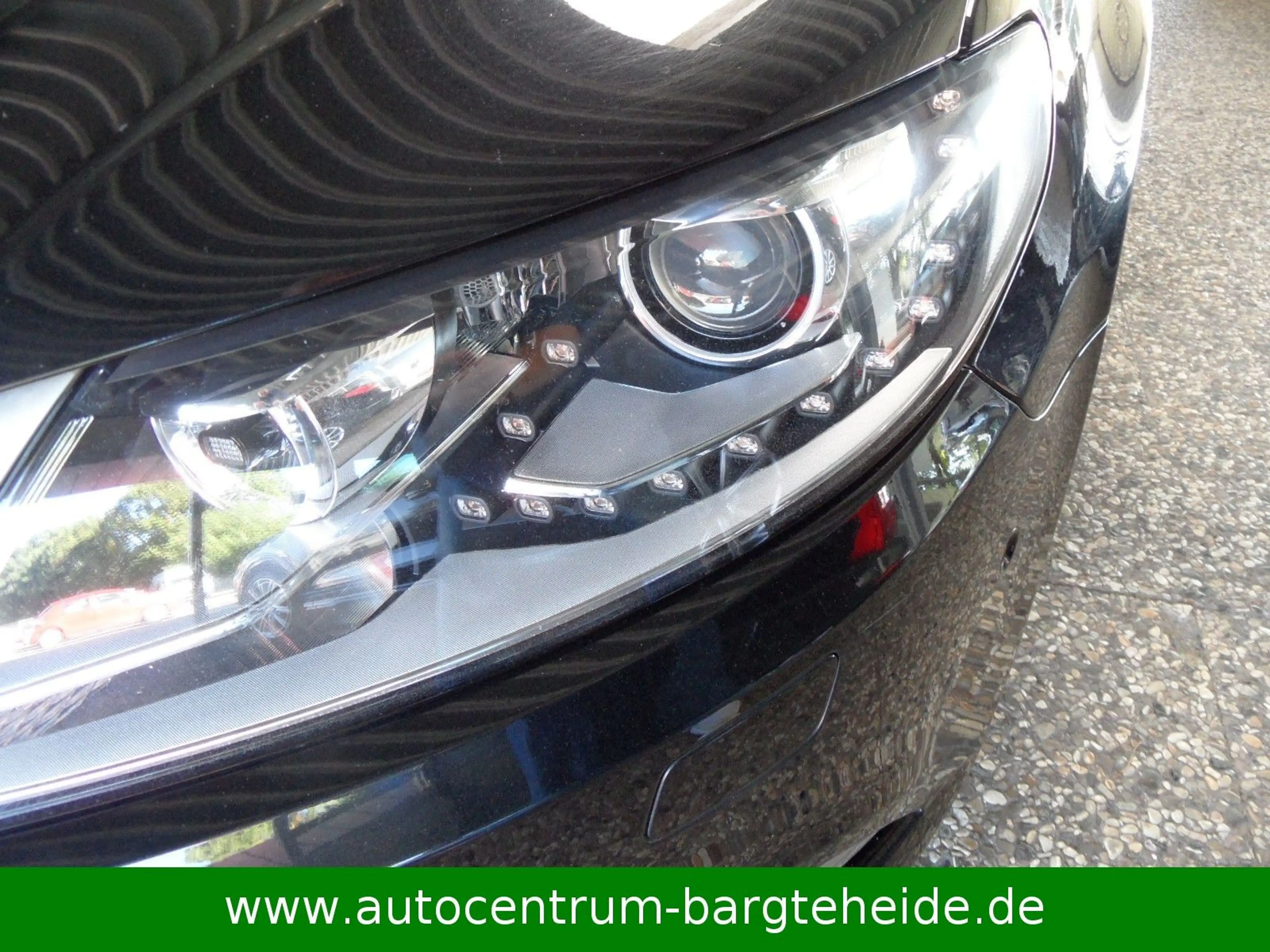 Volkswagen CC 2.0 TDi BMT Aut. NAVI+XENON+2.HD — photo 15