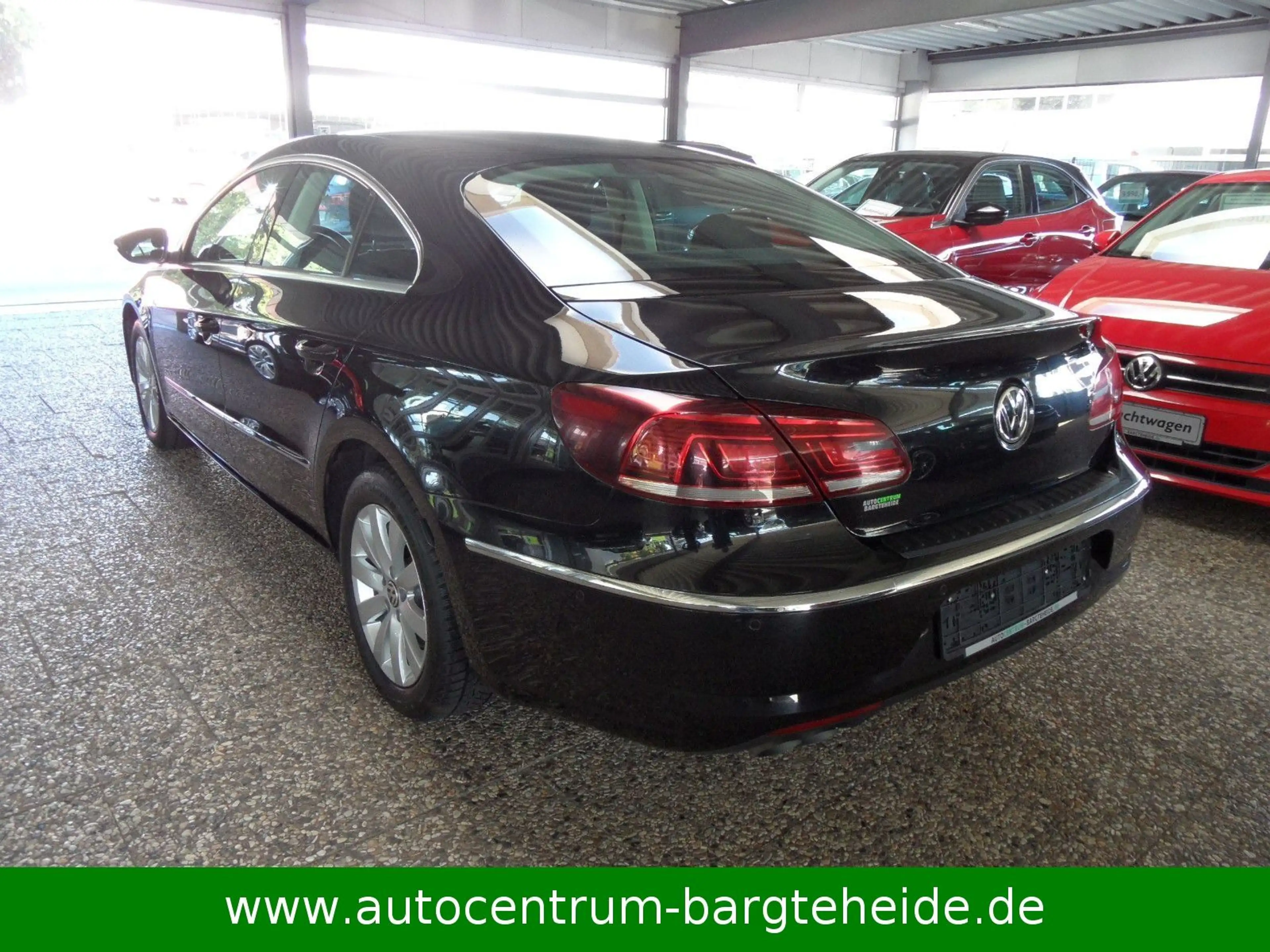 Volkswagen CC 2.0 TDi BMT Aut. NAVI+XENON+2.HD — photo 4