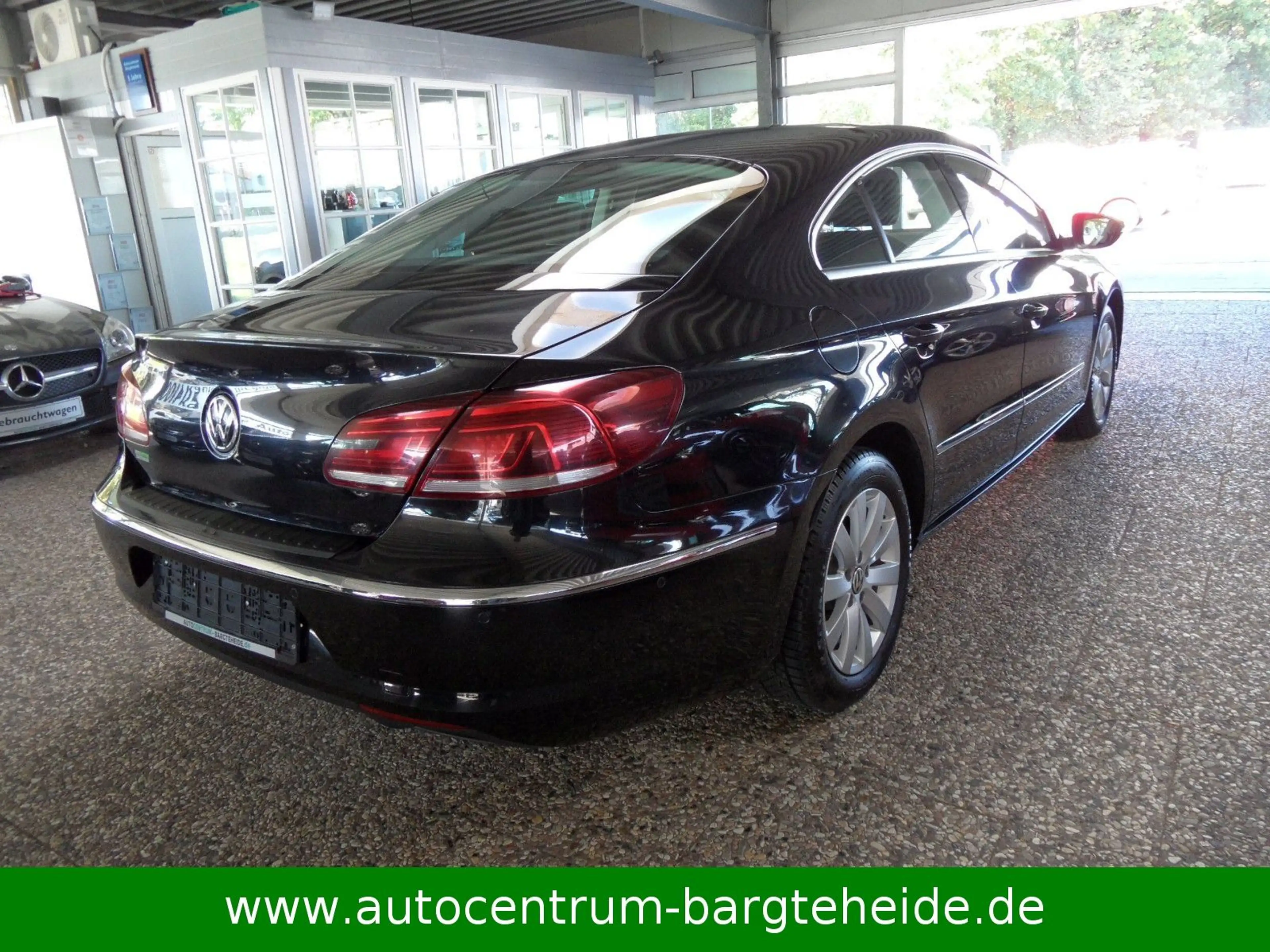 Volkswagen CC 2.0 TDi BMT Aut. NAVI+XENON+2.HD — photo 6