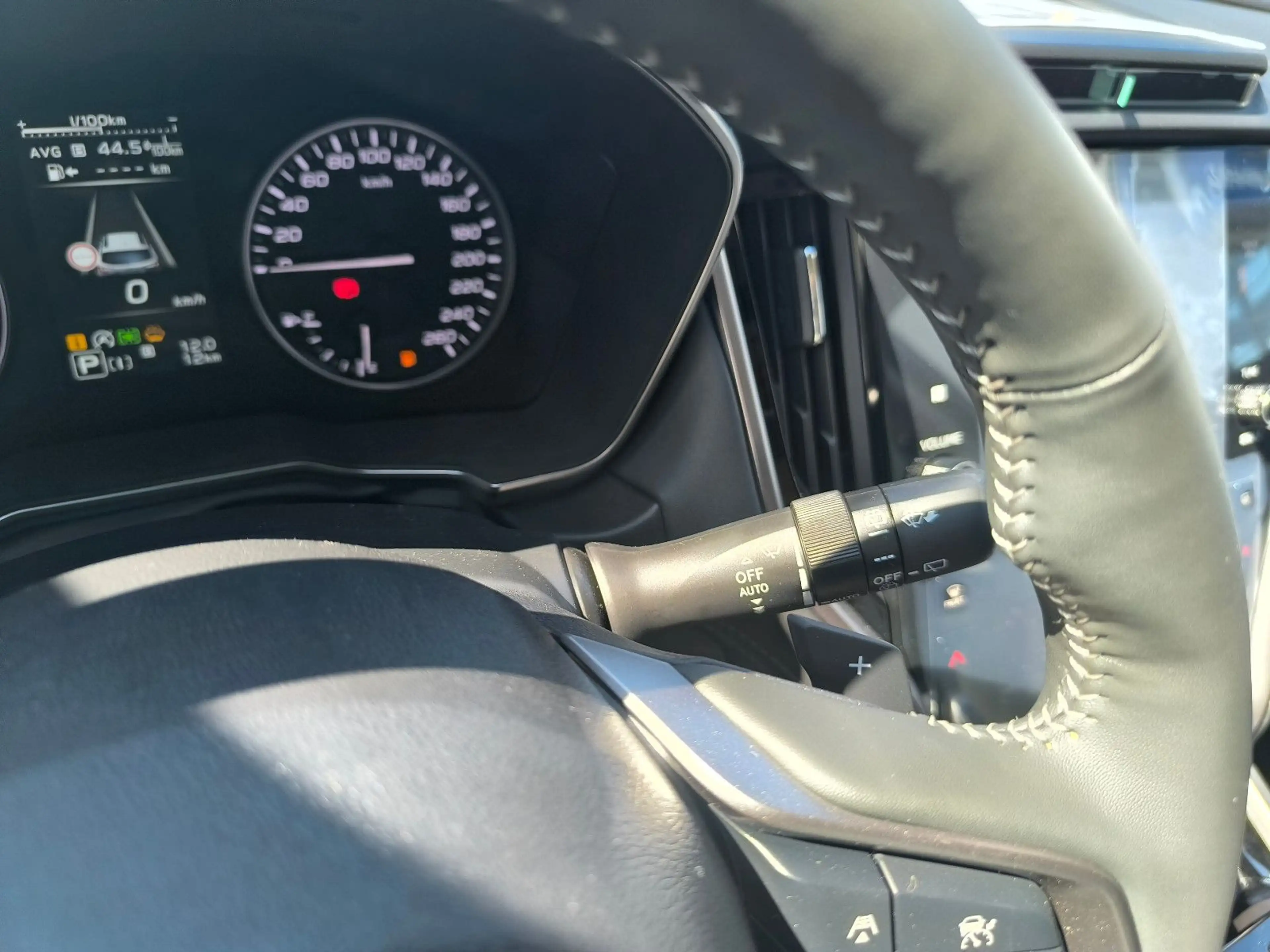 Subaru OUTBACK 2.5i Platinum Abstand*DAB*Kamera*PDC*Kli — photo 13