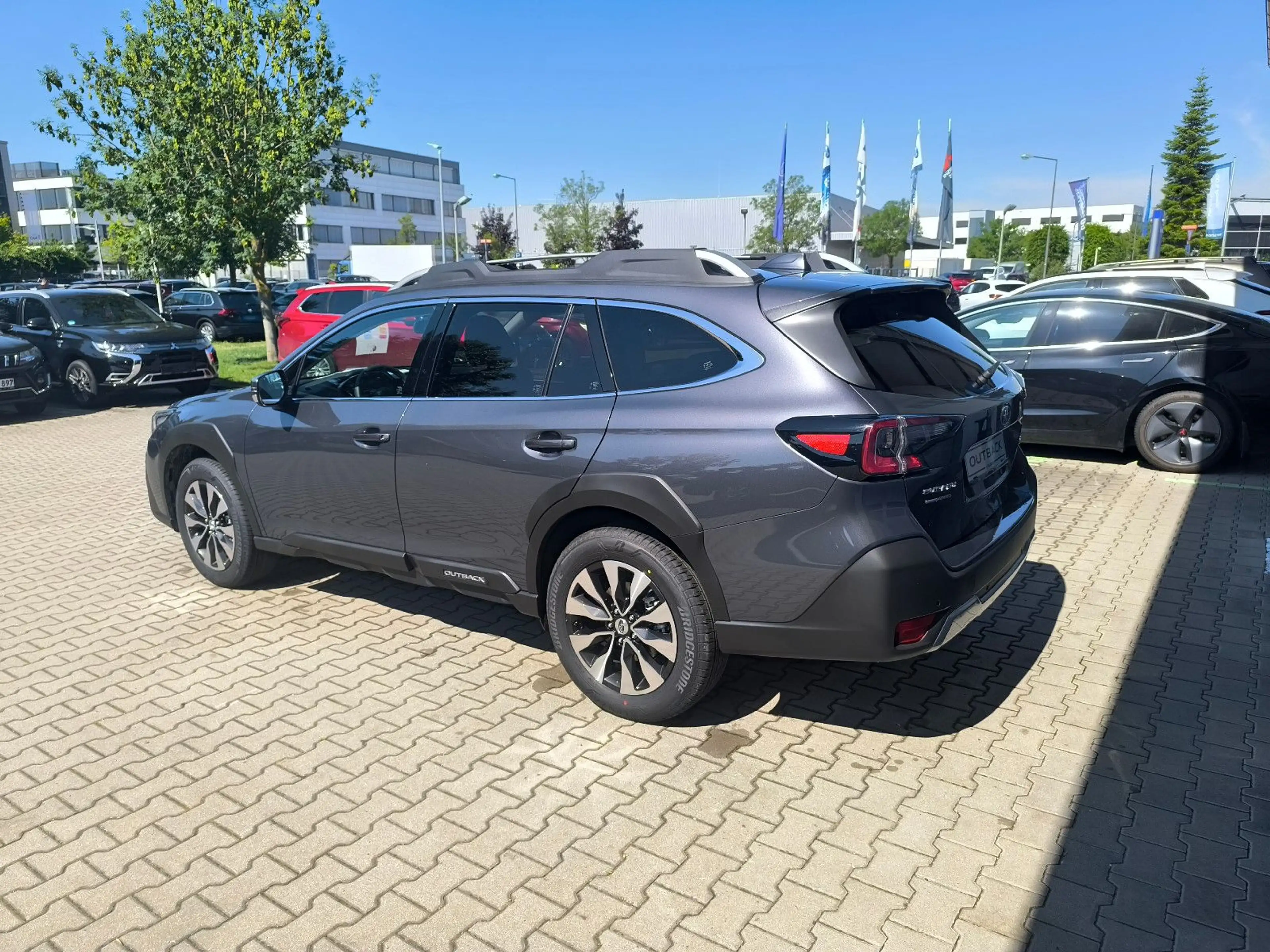 Subaru OUTBACK 2.5i Platinum Abstand*DAB*Kamera*PDC*Kli — photo 6