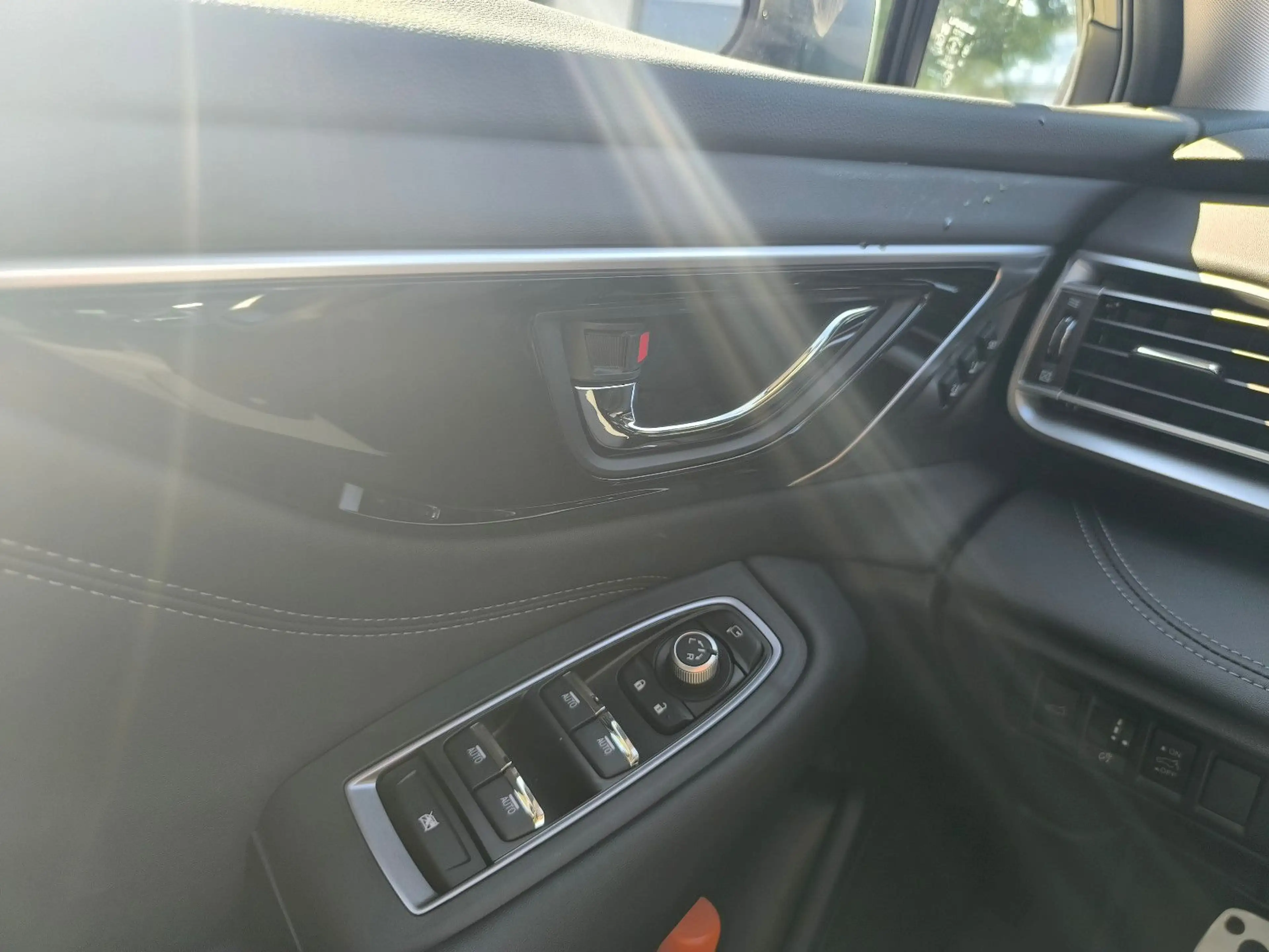 Subaru OUTBACK 2.5i Platinum Abstand*DAB*Kamera*PDC*Kli — photo 15