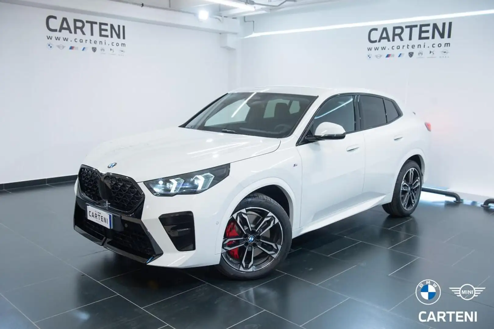 BMW X2 sdrive 18d MSport Pro auto Bianco - 1