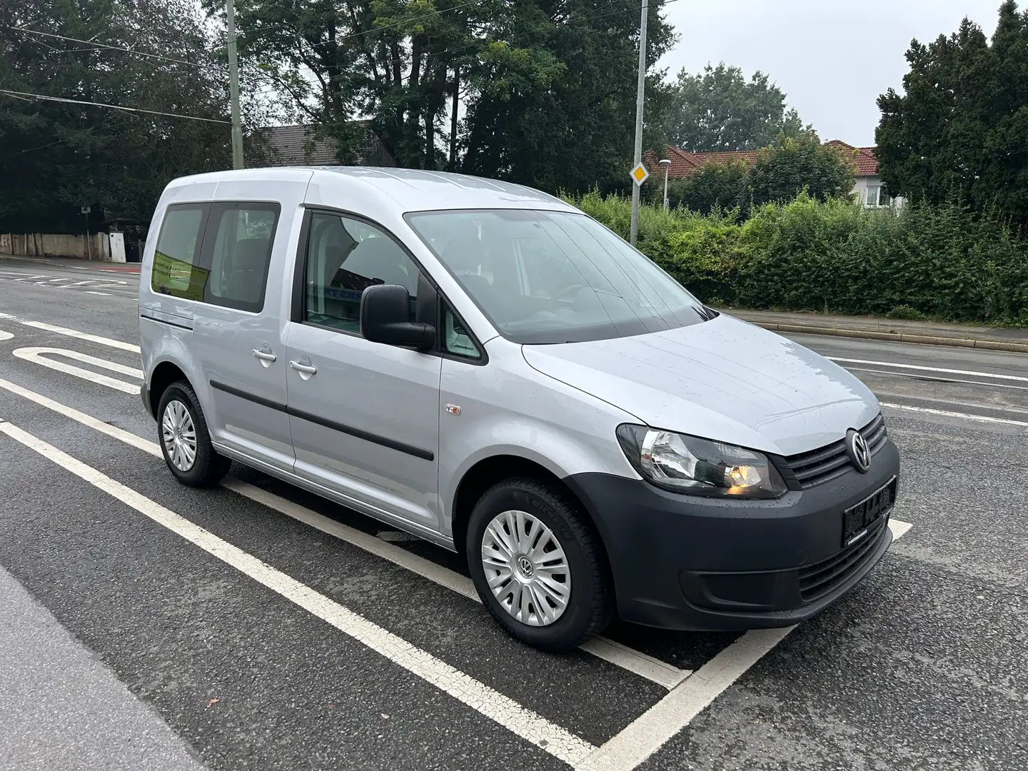 Volkswagen Caddy Trendline EcoFuel  Gas/Benzin Grau - 2