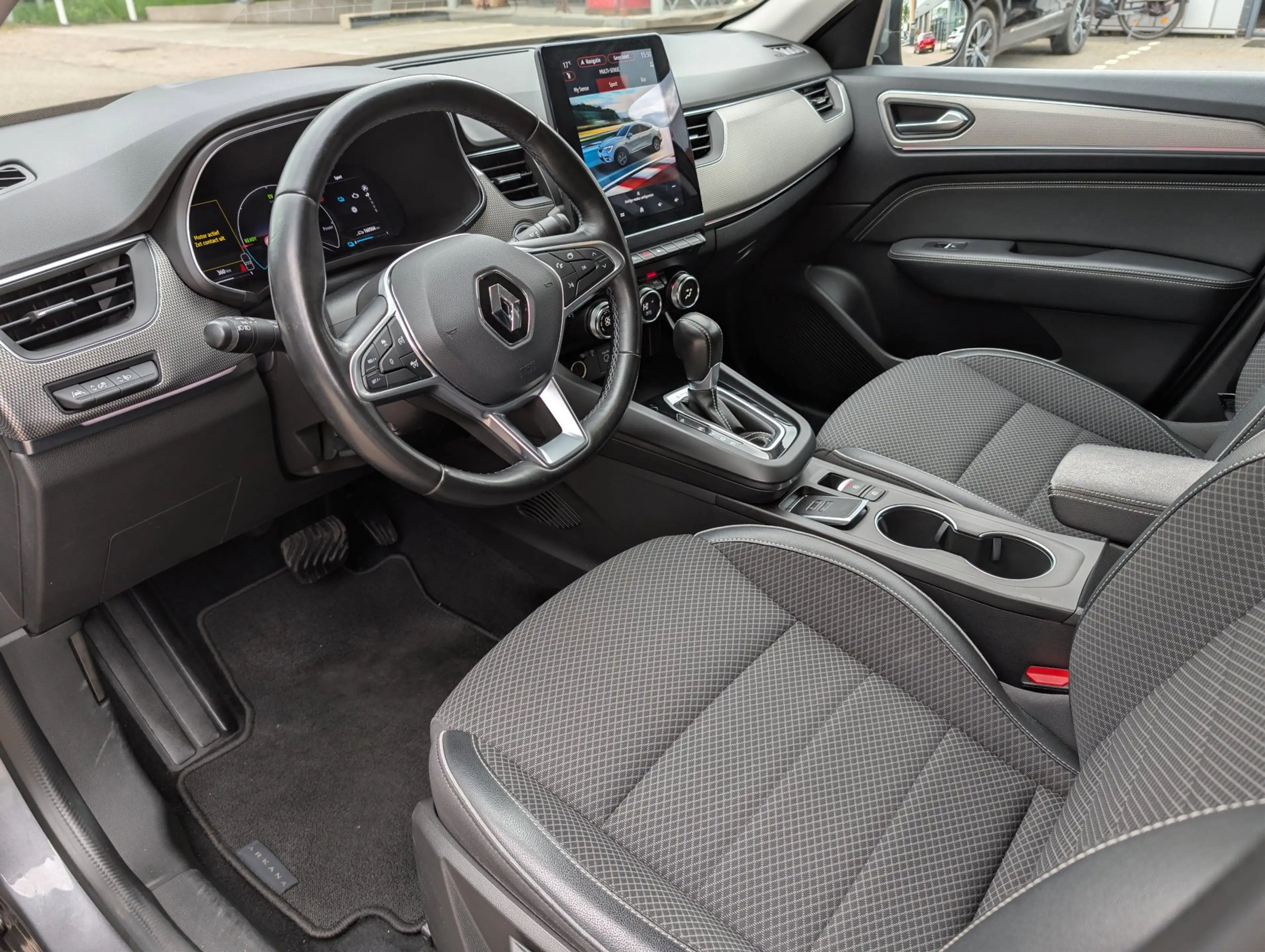 Renault Arkana 1.6 E-Tech Hybrid 145 Intens — photo 11