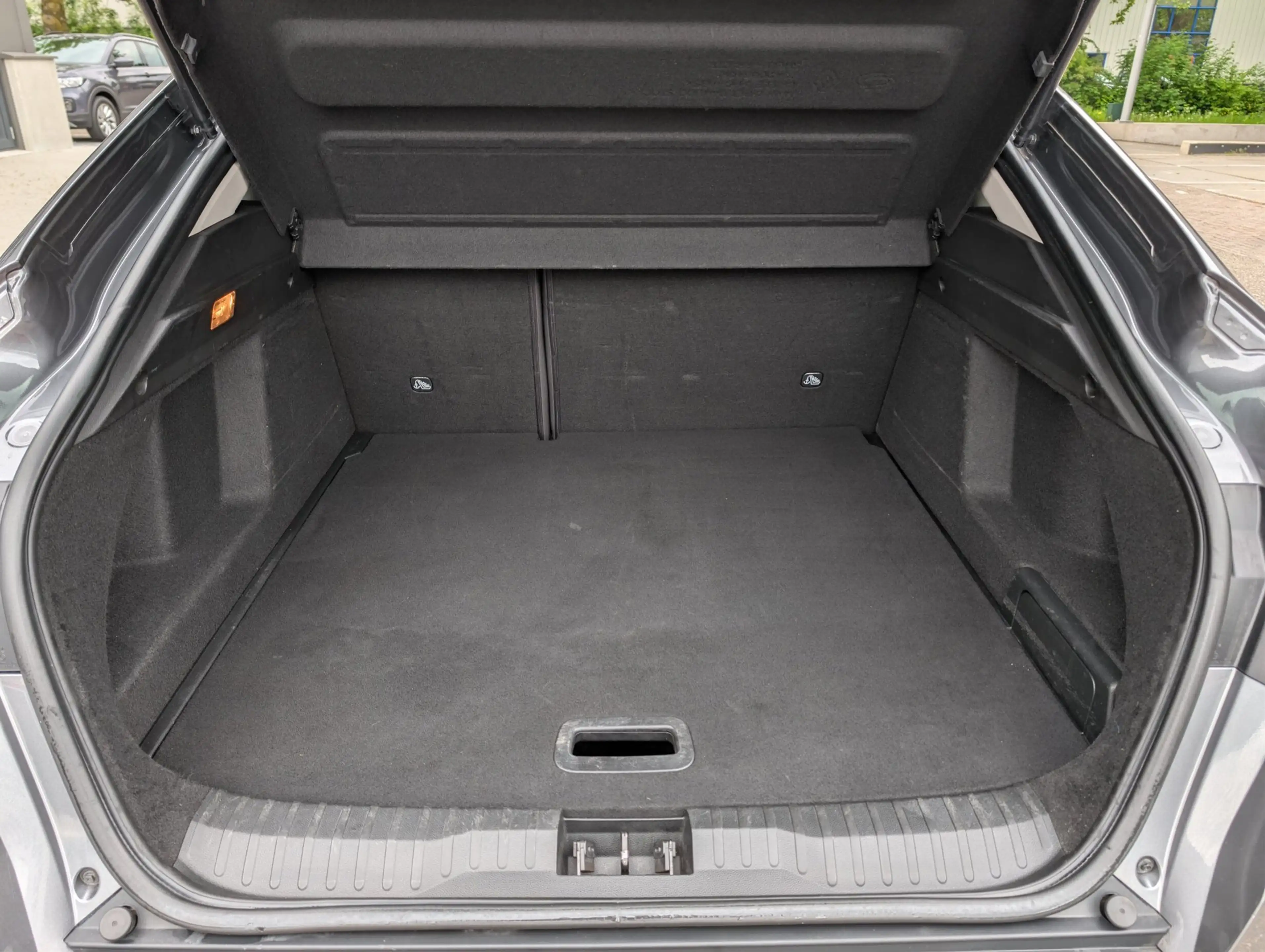 Renault Arkana 1.6 E-Tech Hybrid 145 Intens — photo 22