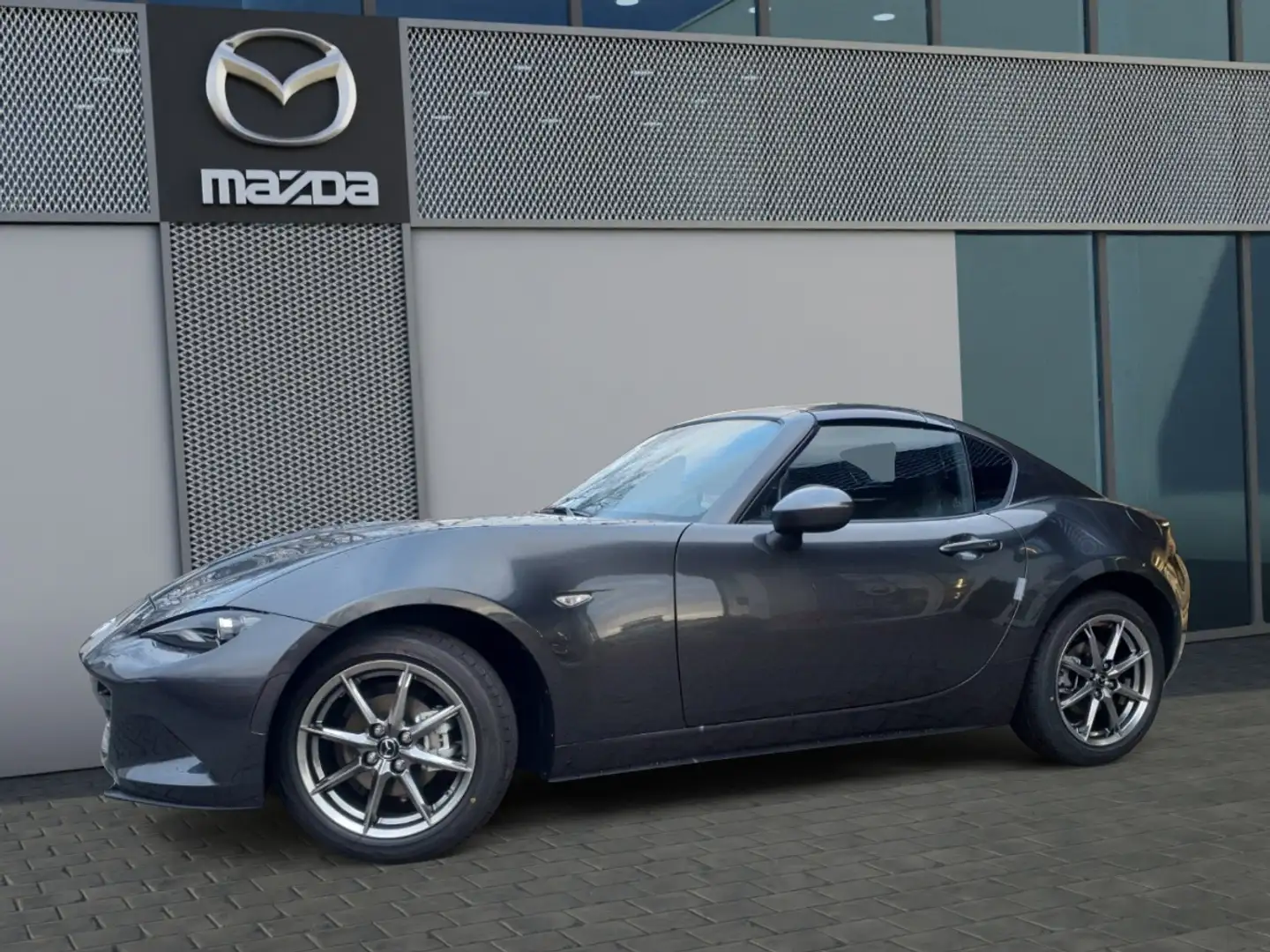 Mazda MX-5 RF SKYACTIV-G 132 RWD 6MT EXCLUSIVE Grau - 2