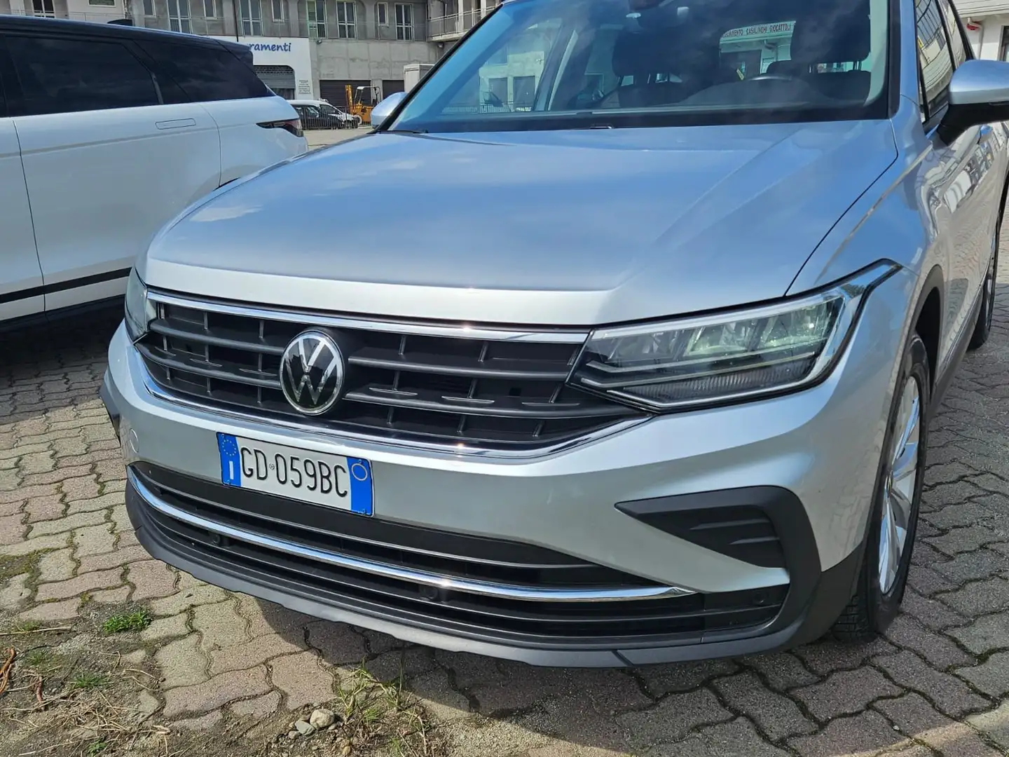 Volkswagen Tiguan Tiguan 2.0 tdi Life 150cv dsg Argent - 1