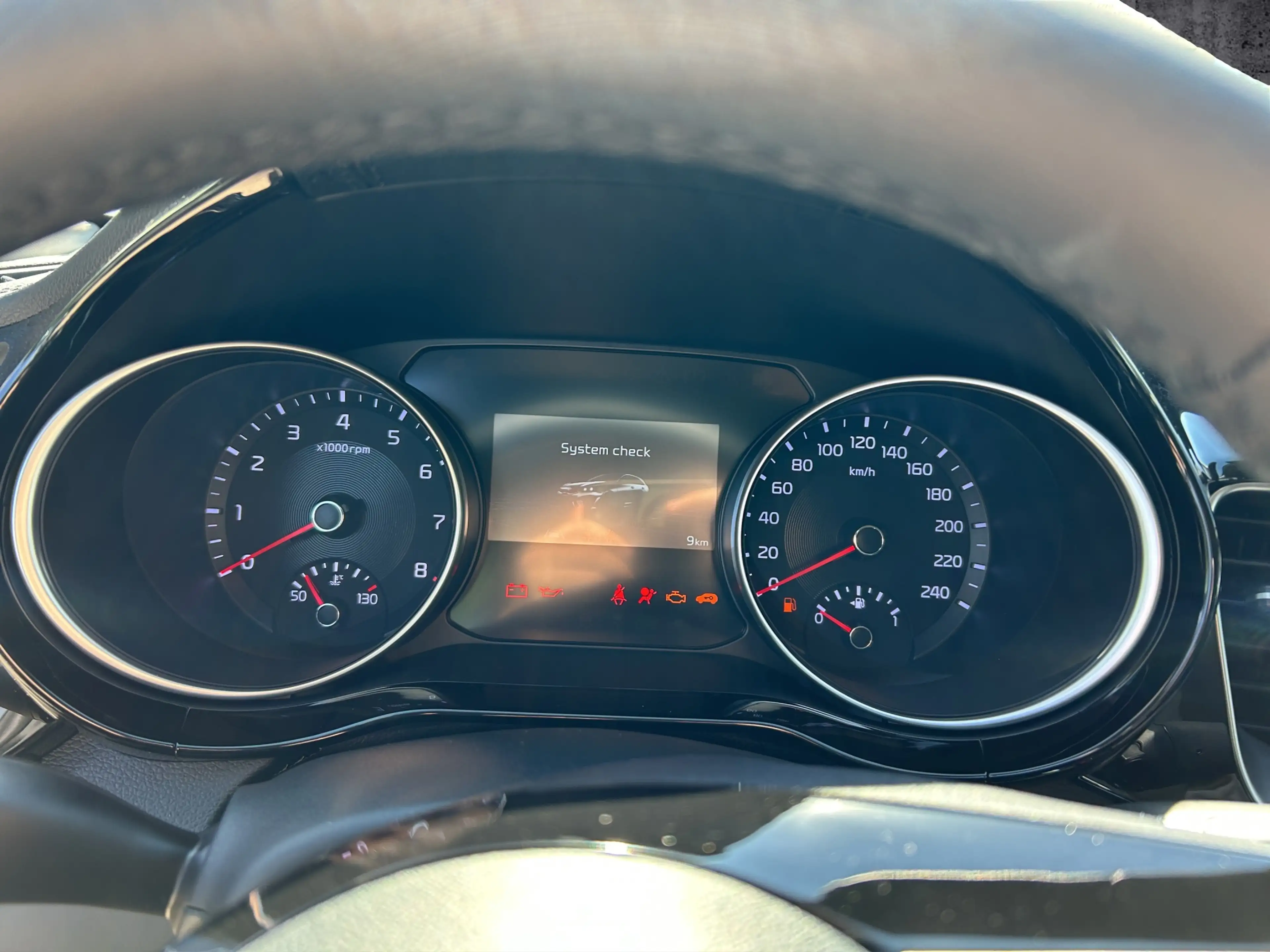 Kia Ceed / cee'd CEED 1.5T DCT VISION KOM+ NAVI KAMERA SHZ PDC ALU — photo 8