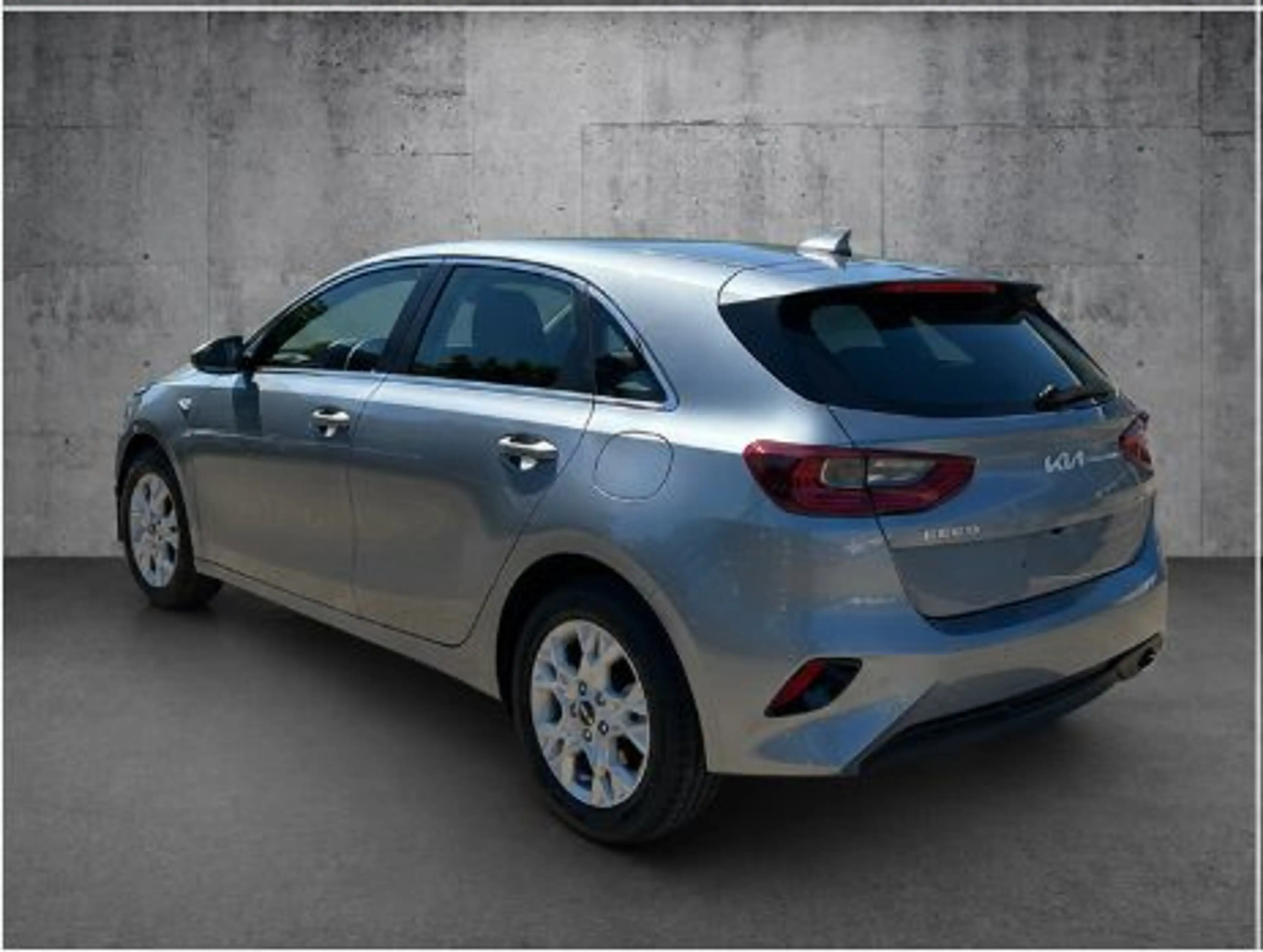 Kia Ceed / cee'd CEED 1.5T DCT VISION KOM+ NAVI KAMERA SHZ PDC ALU — photo 5