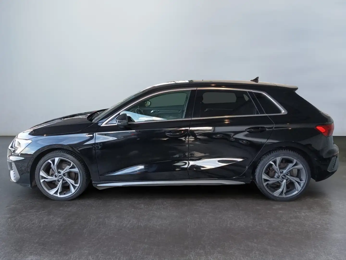 Audi A3 30 TDI S line Edition Noir - 2