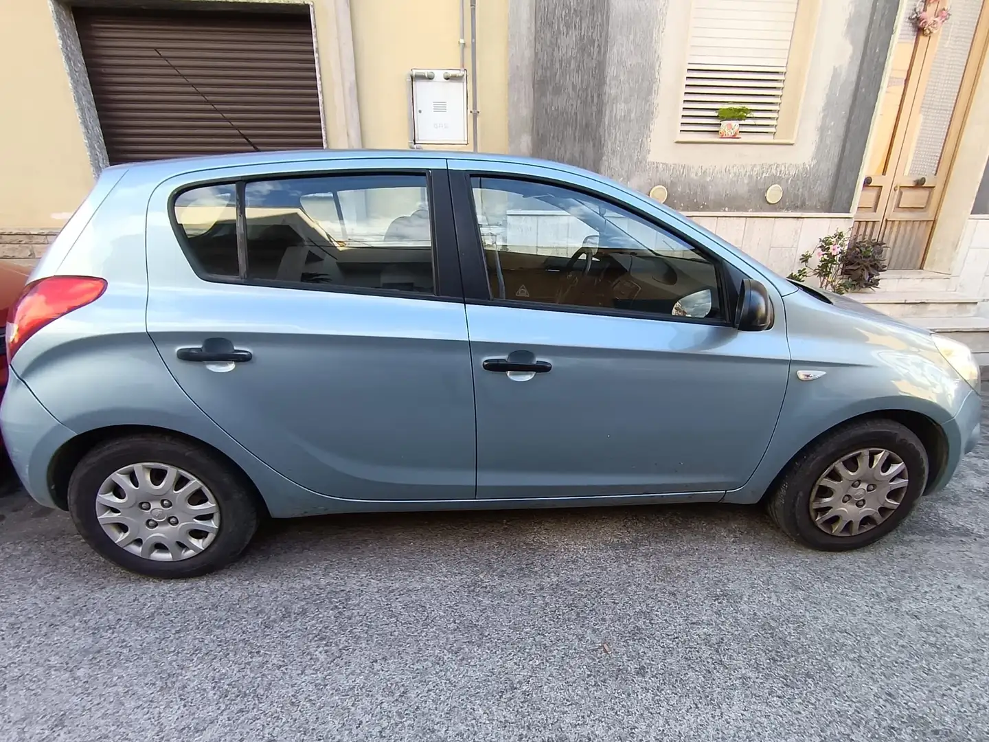 Hyundai i20 i20 I 2009 5p 1.2 Classic Gpl Blu/Azzurro - 1