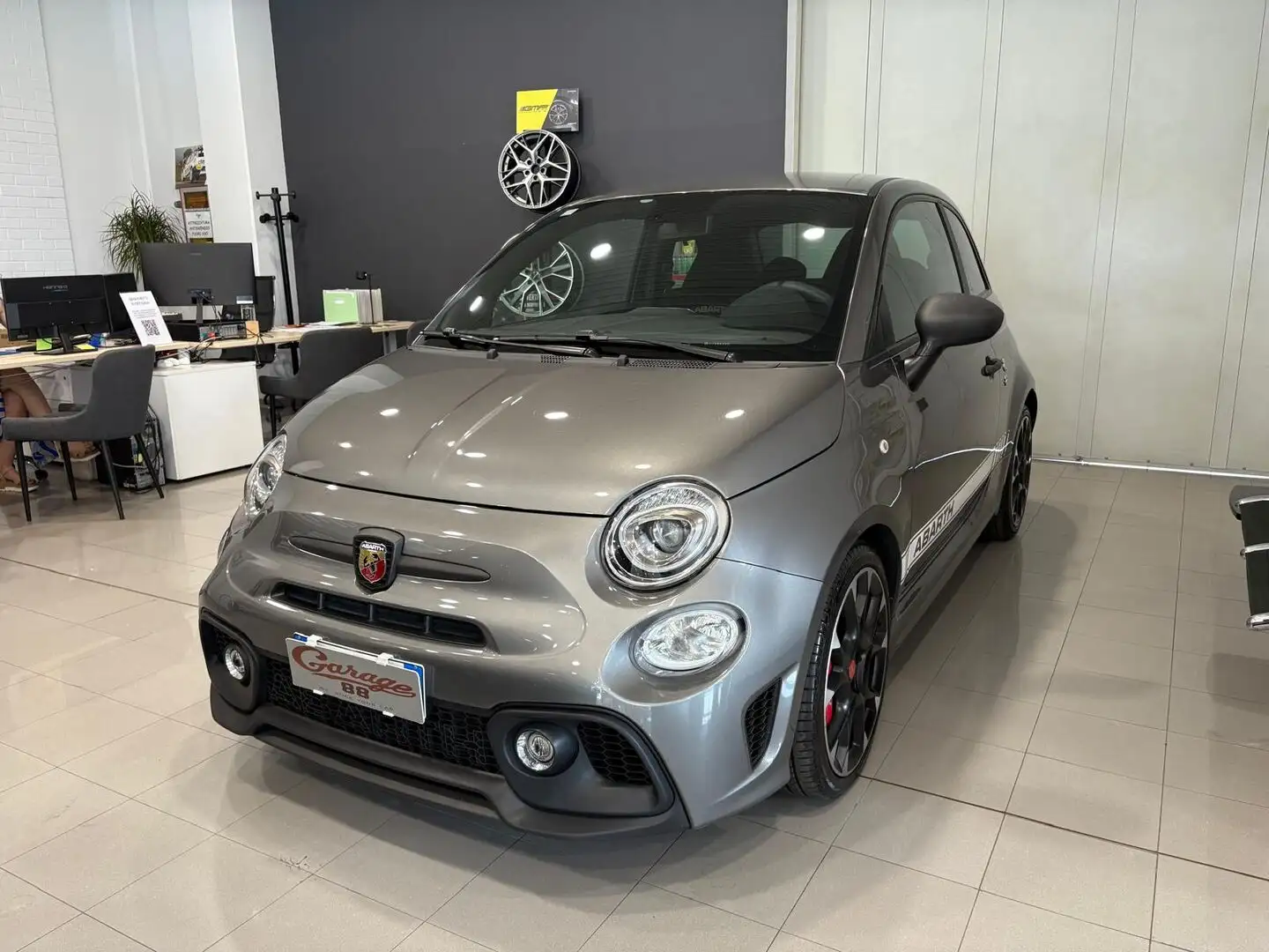 Abarth 595 595 1.4 t-jet Competizione 180cv Grigio - 1